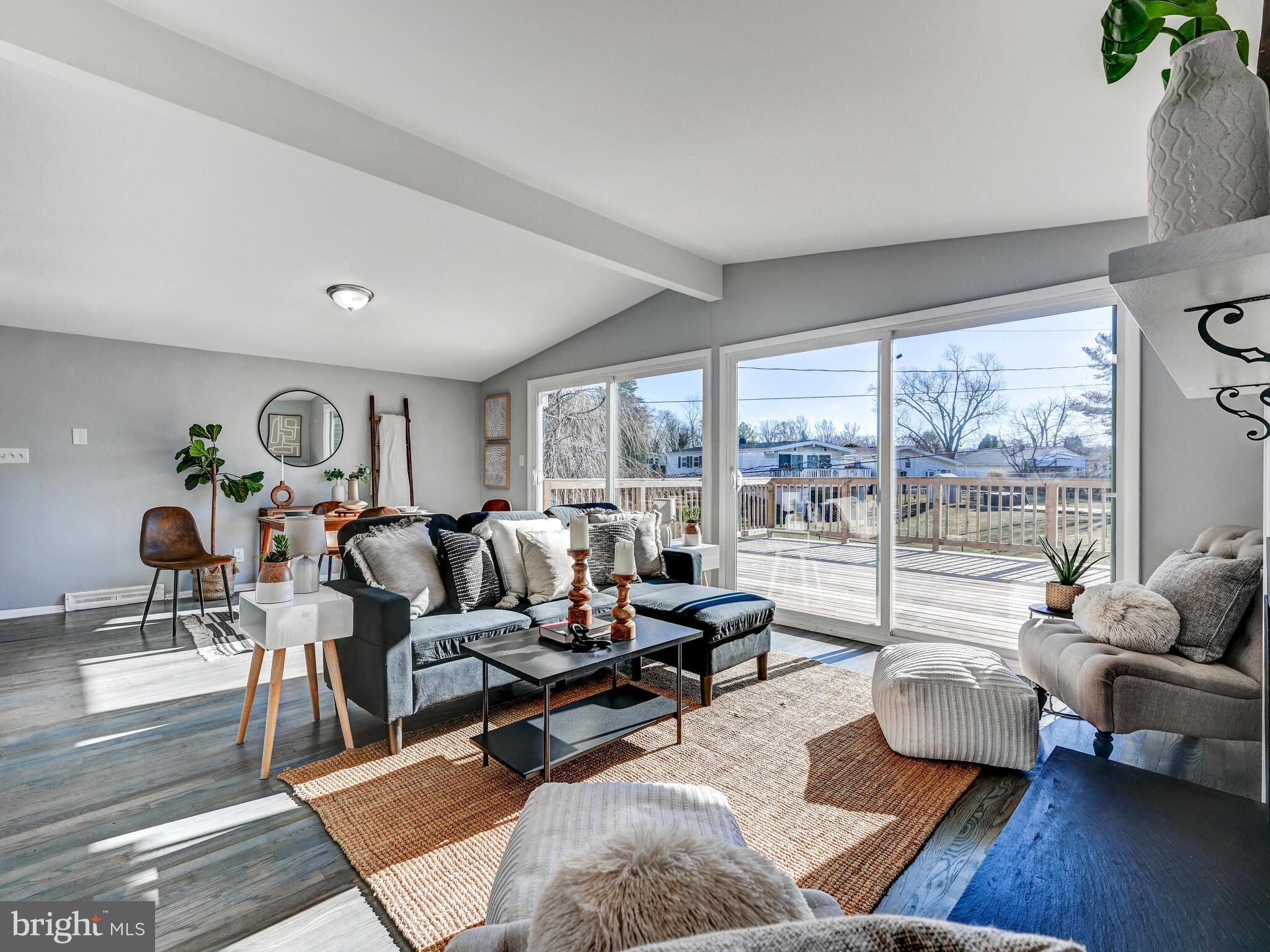 SCOTTS HILL - Residential