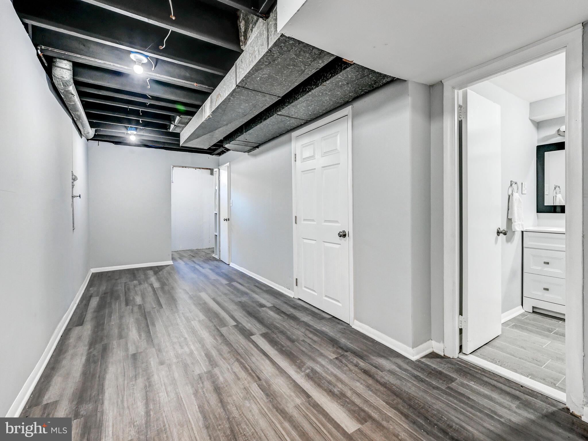 SCOTTS HILL - Residential