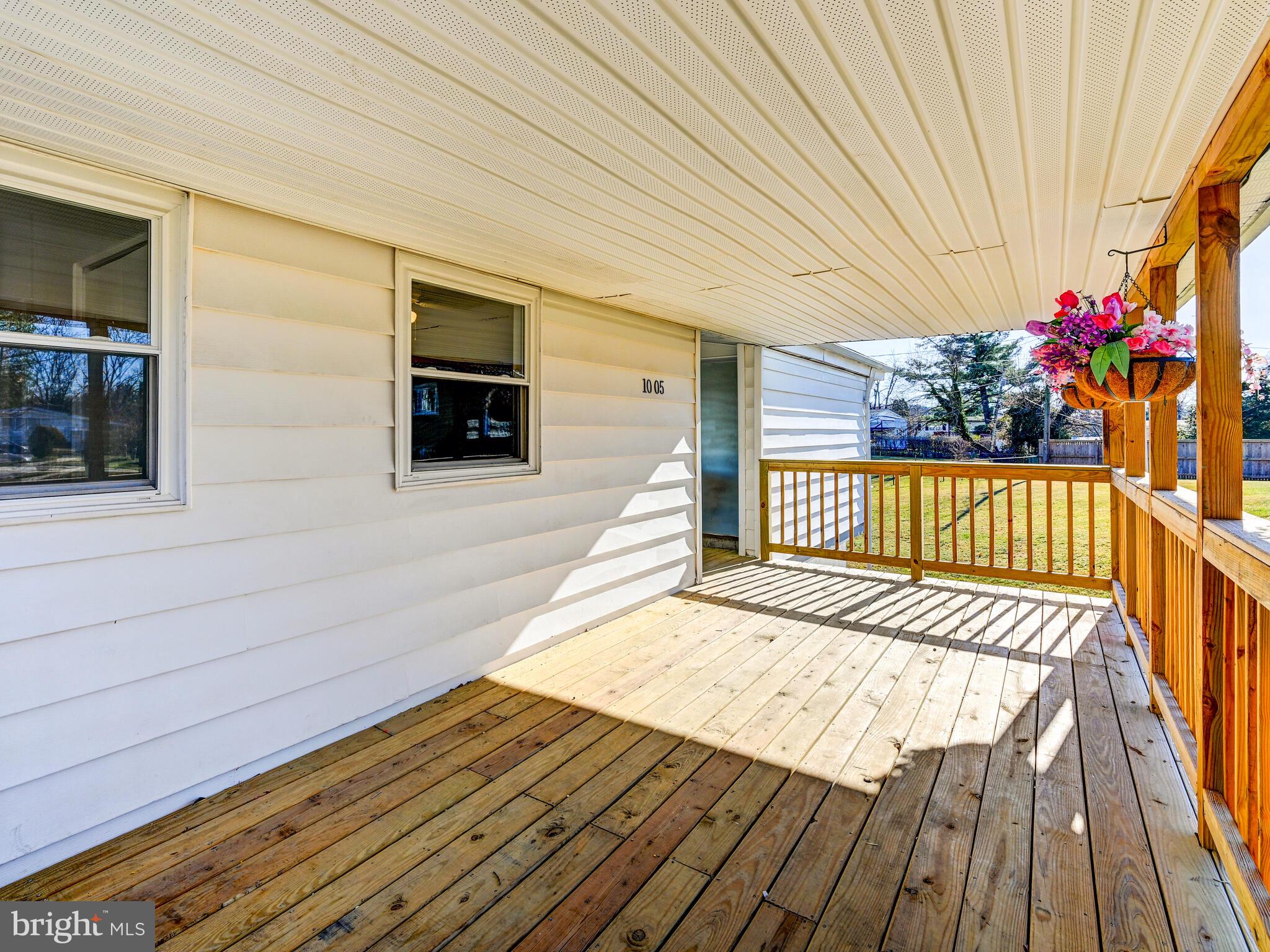 1005 PARKVALLEY COURT