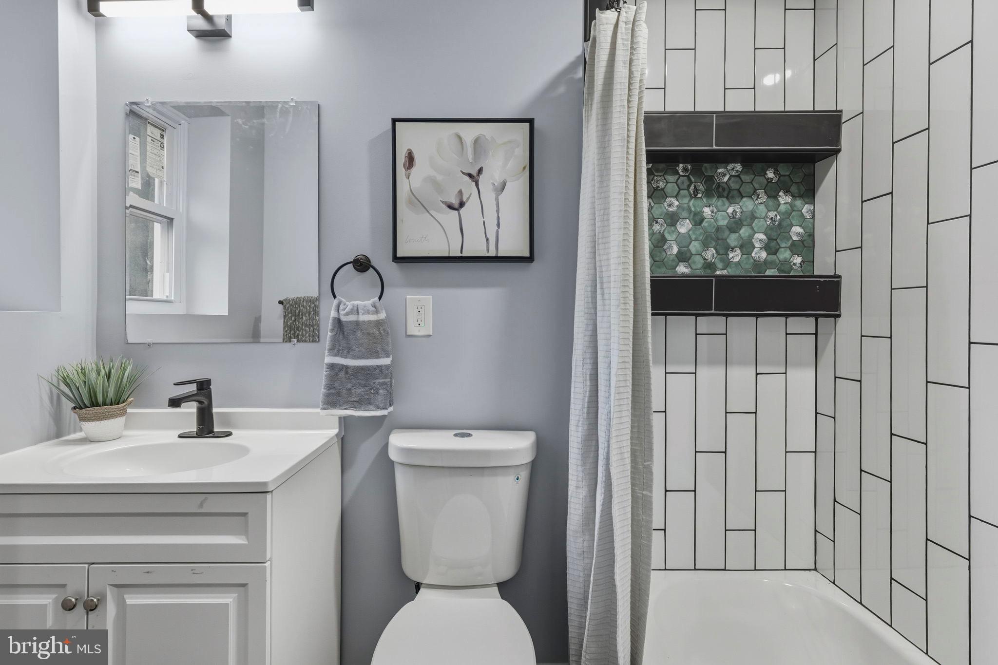 BROADWAY EAST - Residential