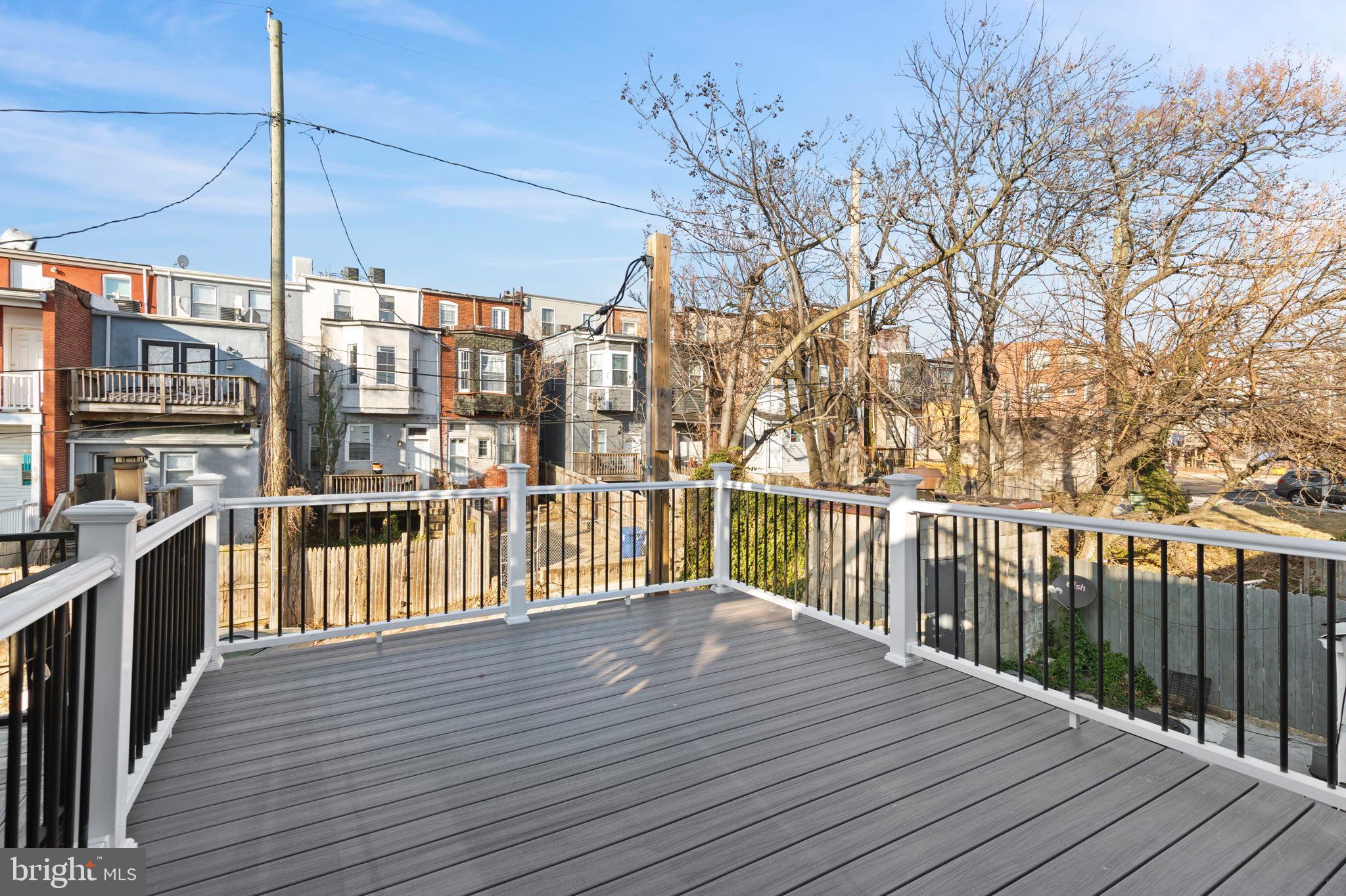 BROADWAY EAST - Residential