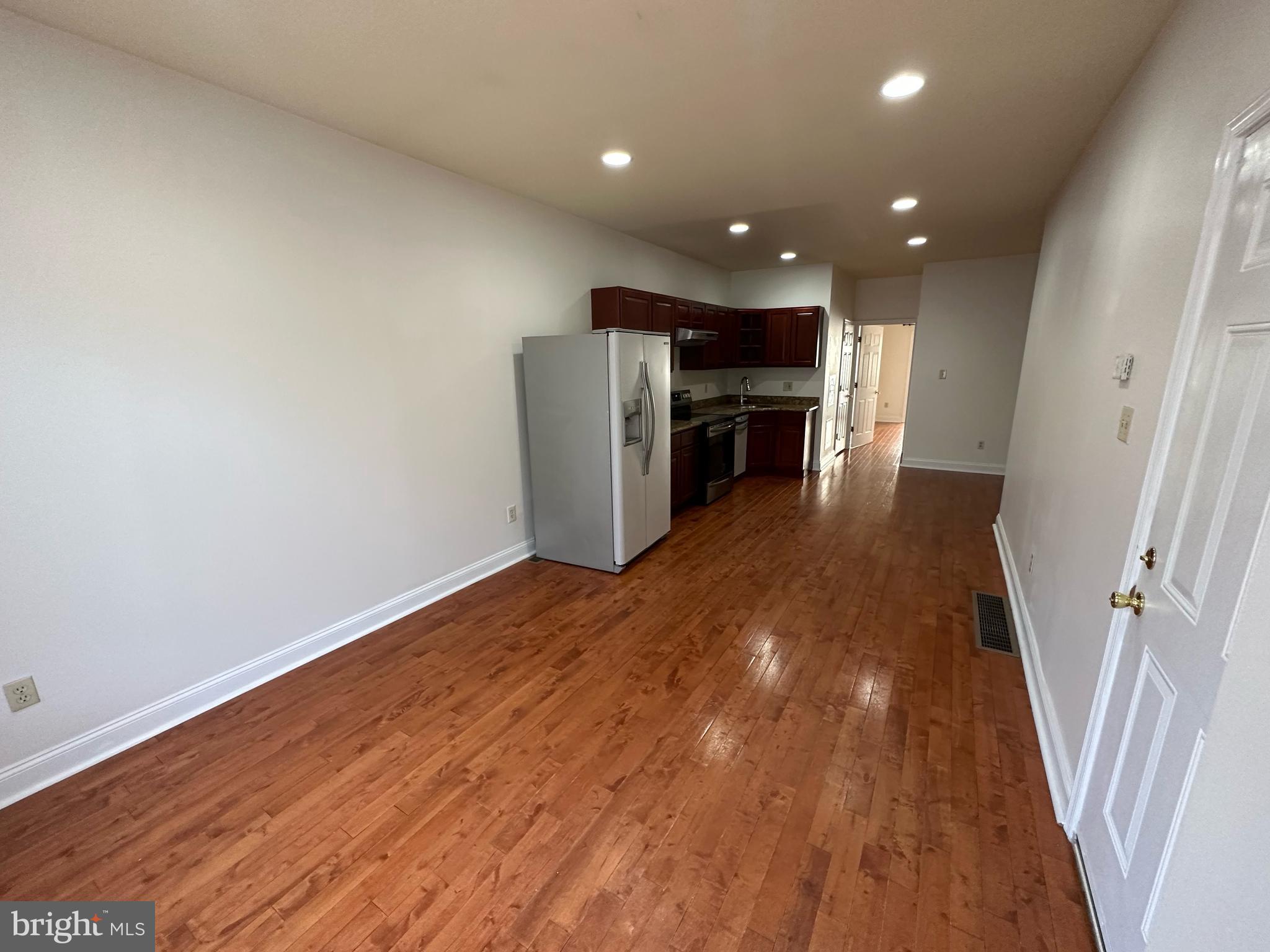 GRADUATE HOSPITAL - Residential Lease