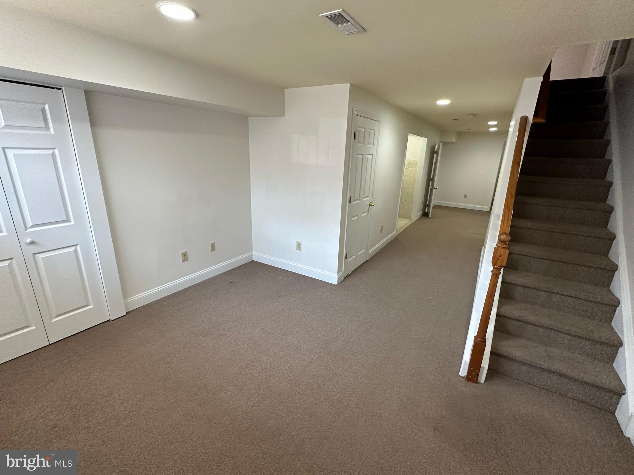 GRADUATE HOSPITAL - Residential Lease