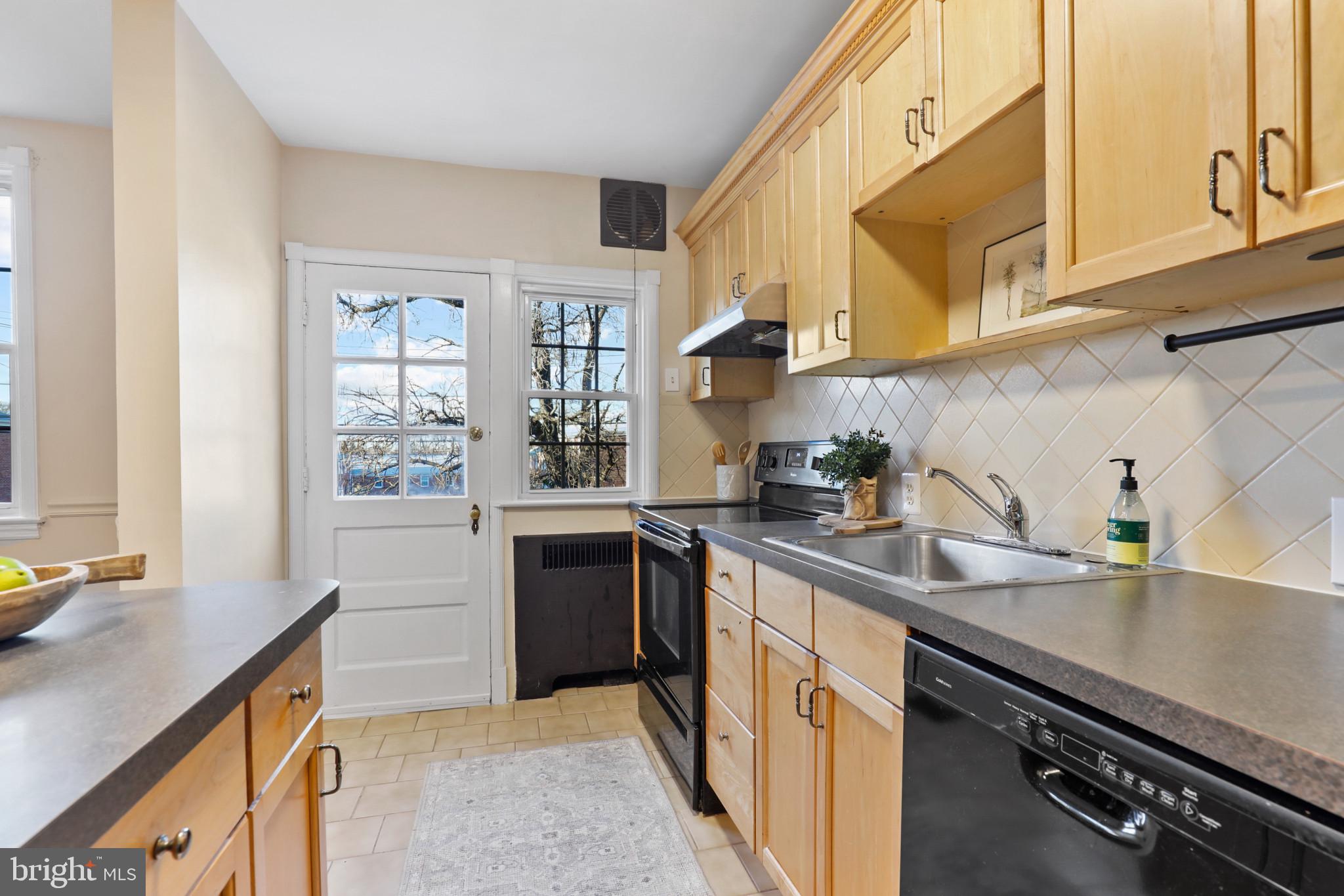 RODGERS FORGE - Residential