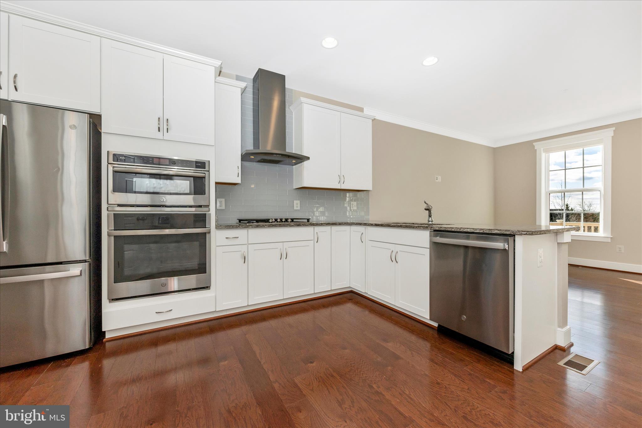 TRAVILAH CREST - Residential