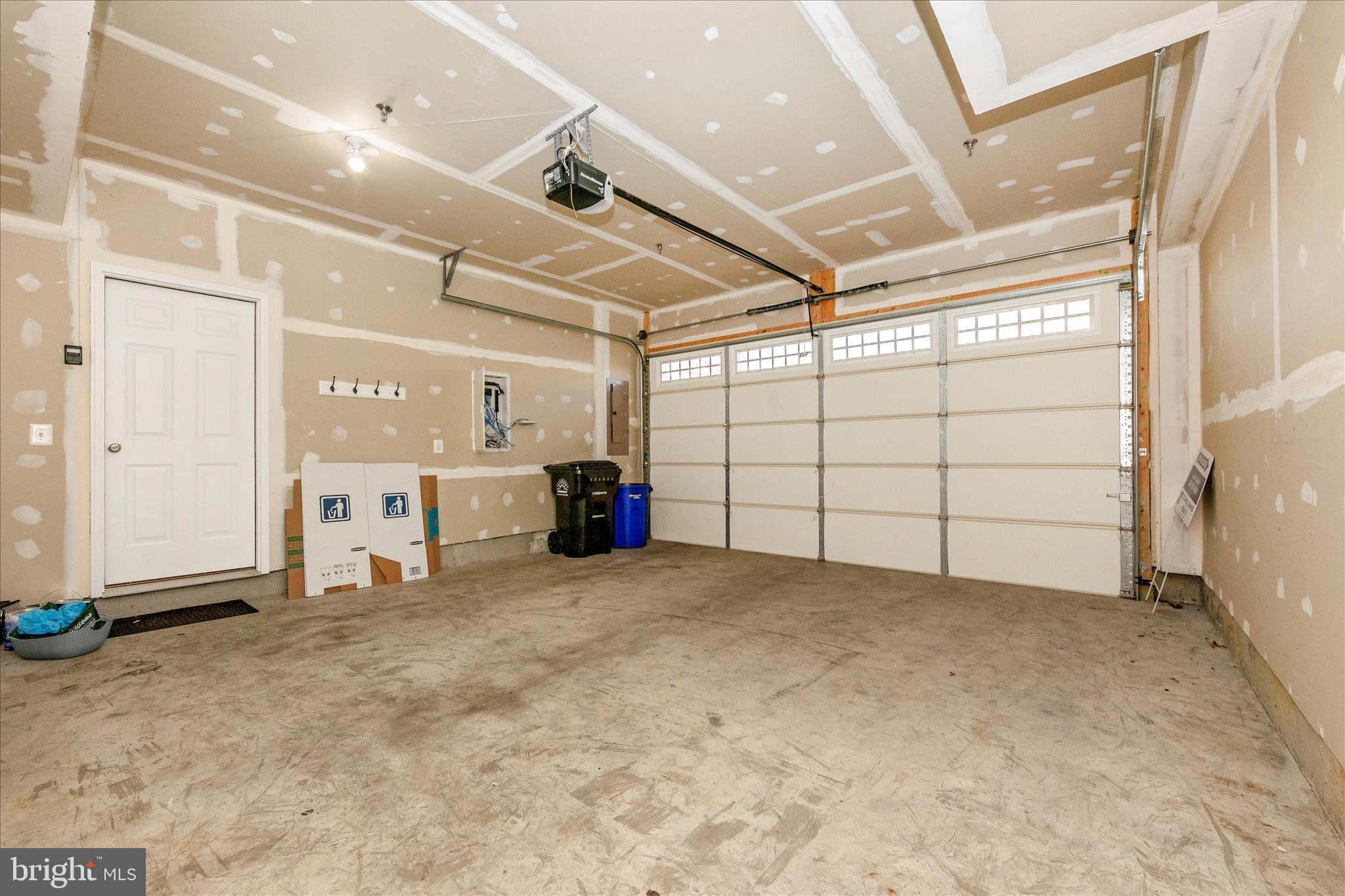 TRAVILAH CREST - Residential