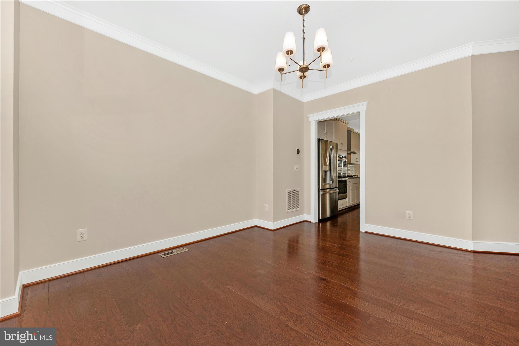 TRAVILAH CREST - Residential