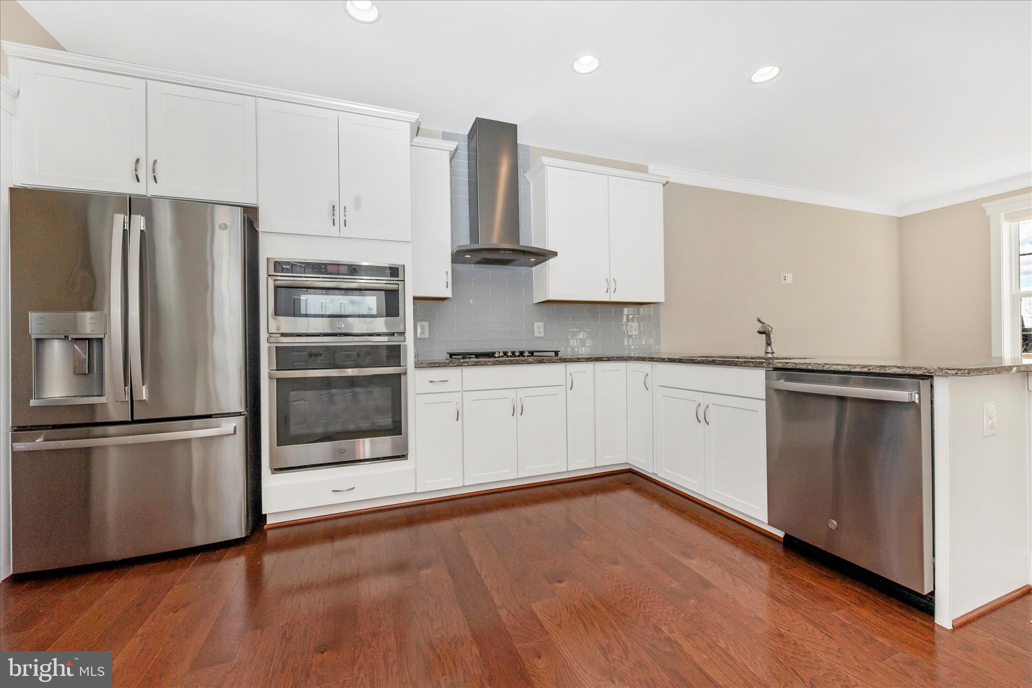 TRAVILAH CREST - Residential