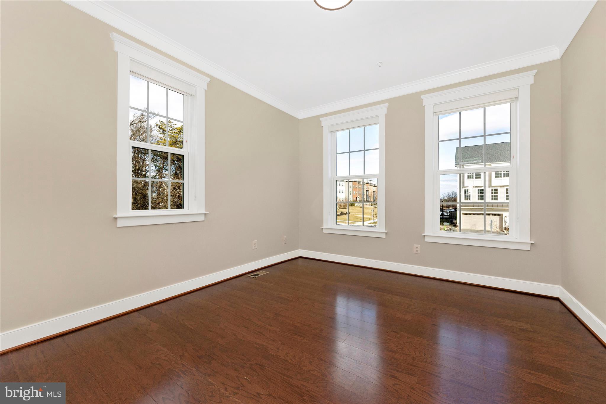 TRAVILAH CREST - Residential