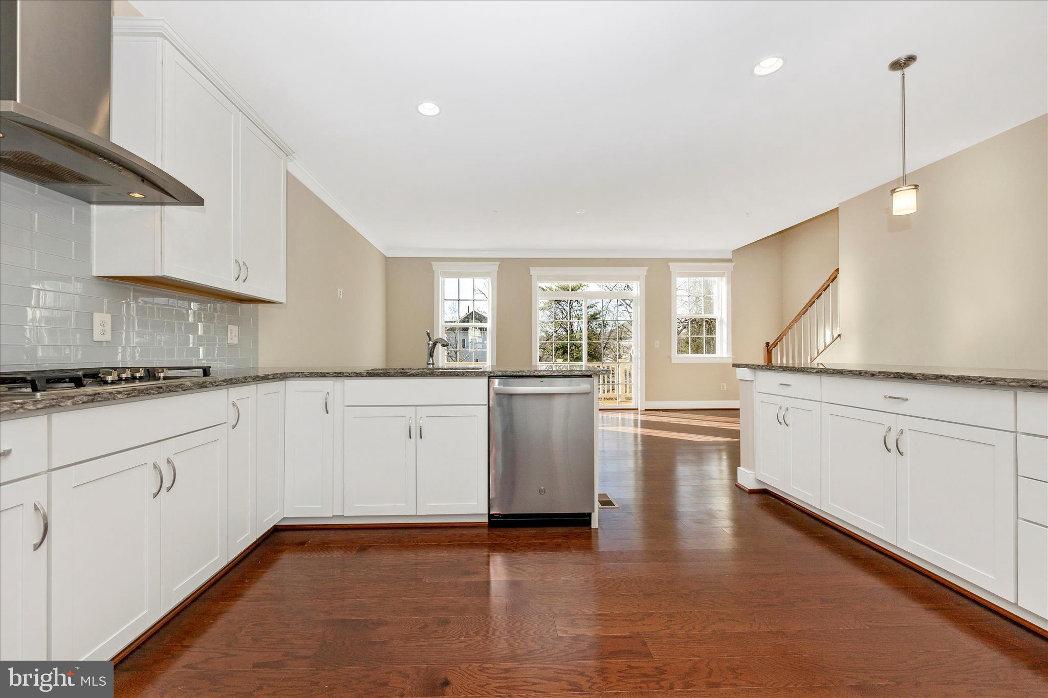 TRAVILAH CREST - Residential