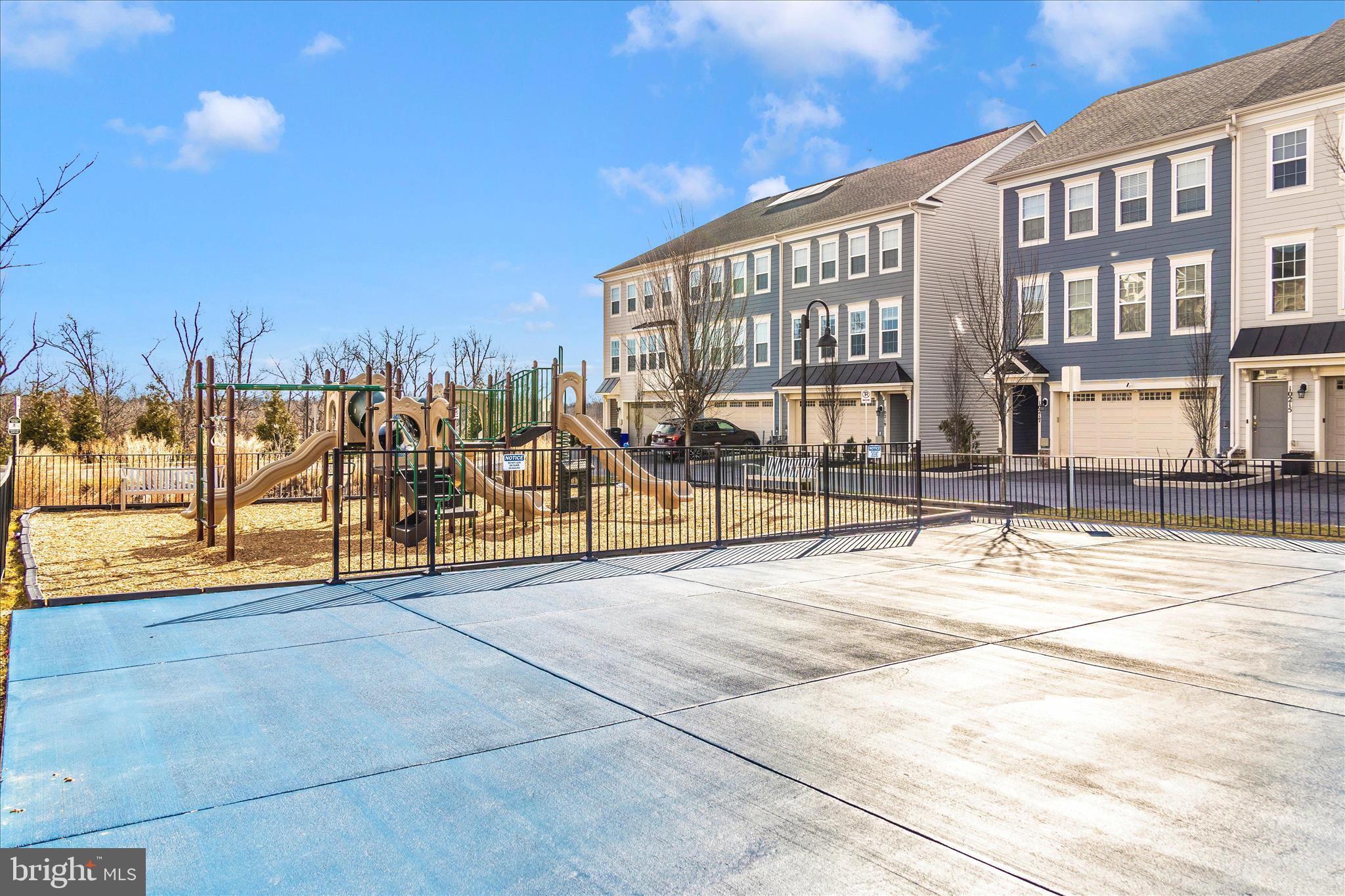 TRAVILAH CREST - Residential