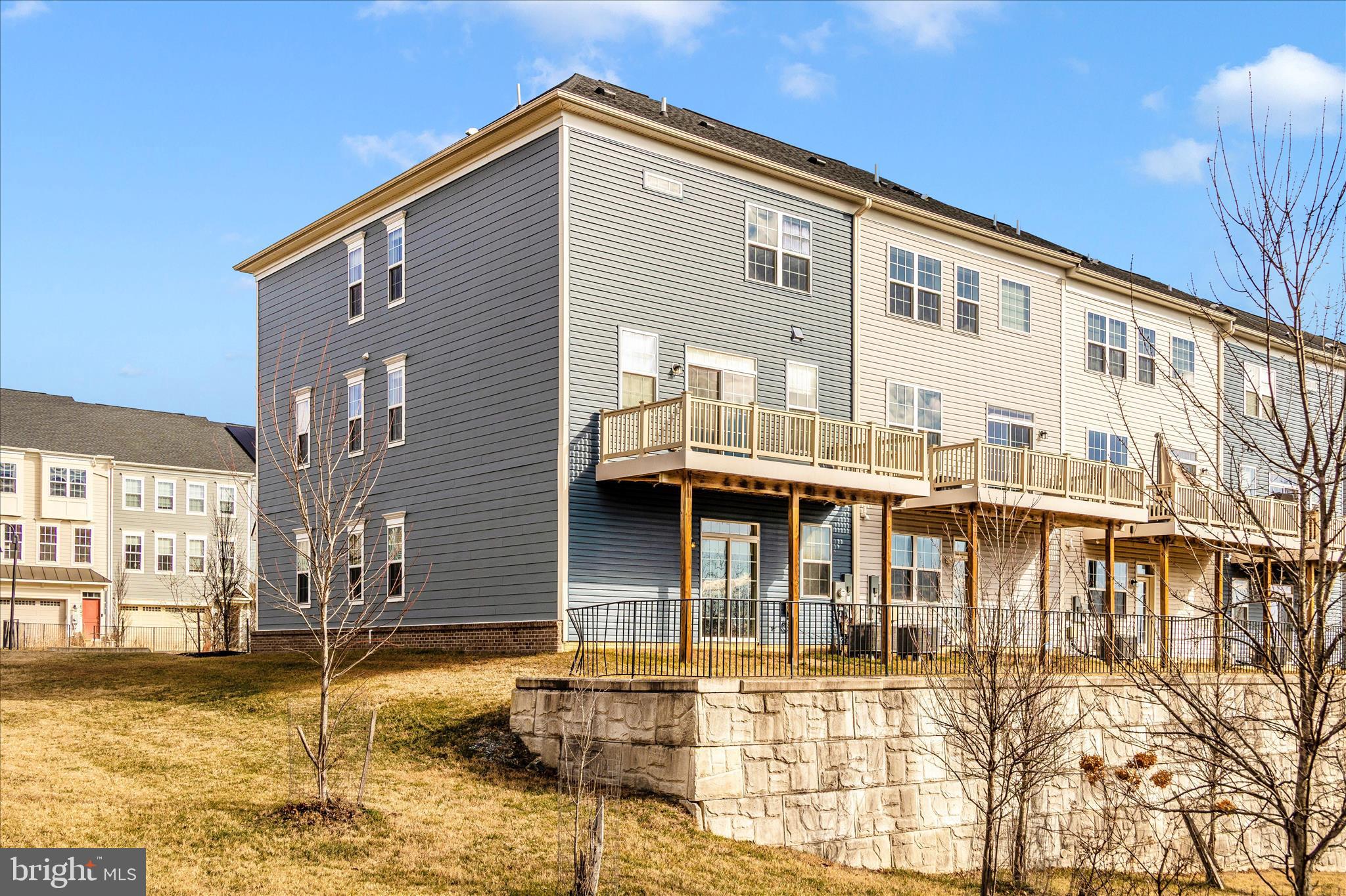 TRAVILAH CREST - Residential