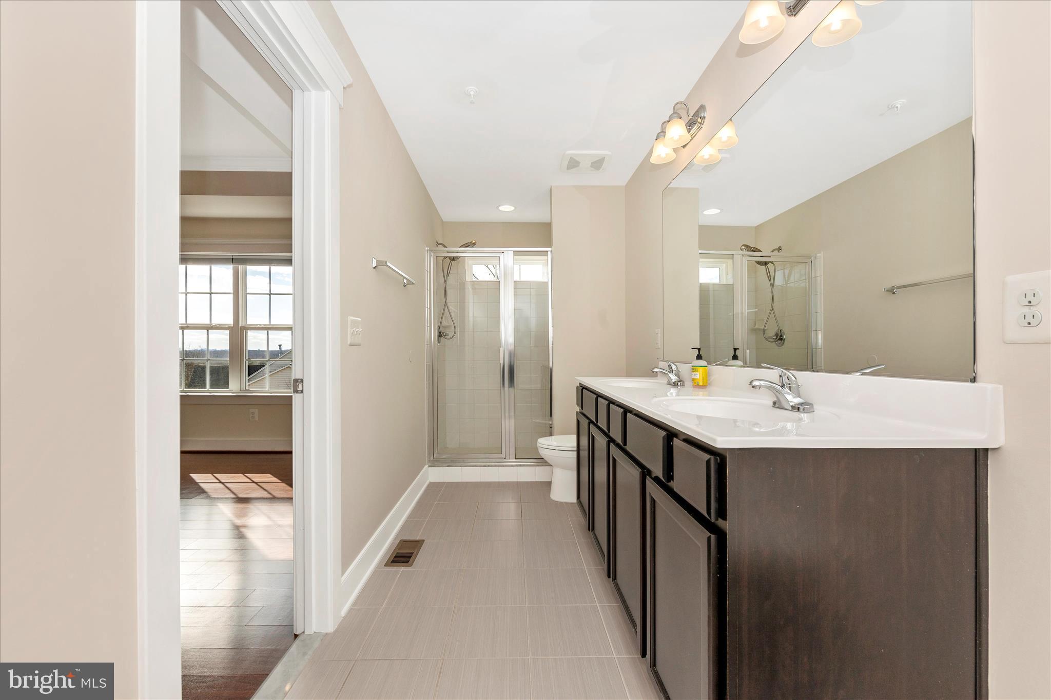 TRAVILAH CREST - Residential