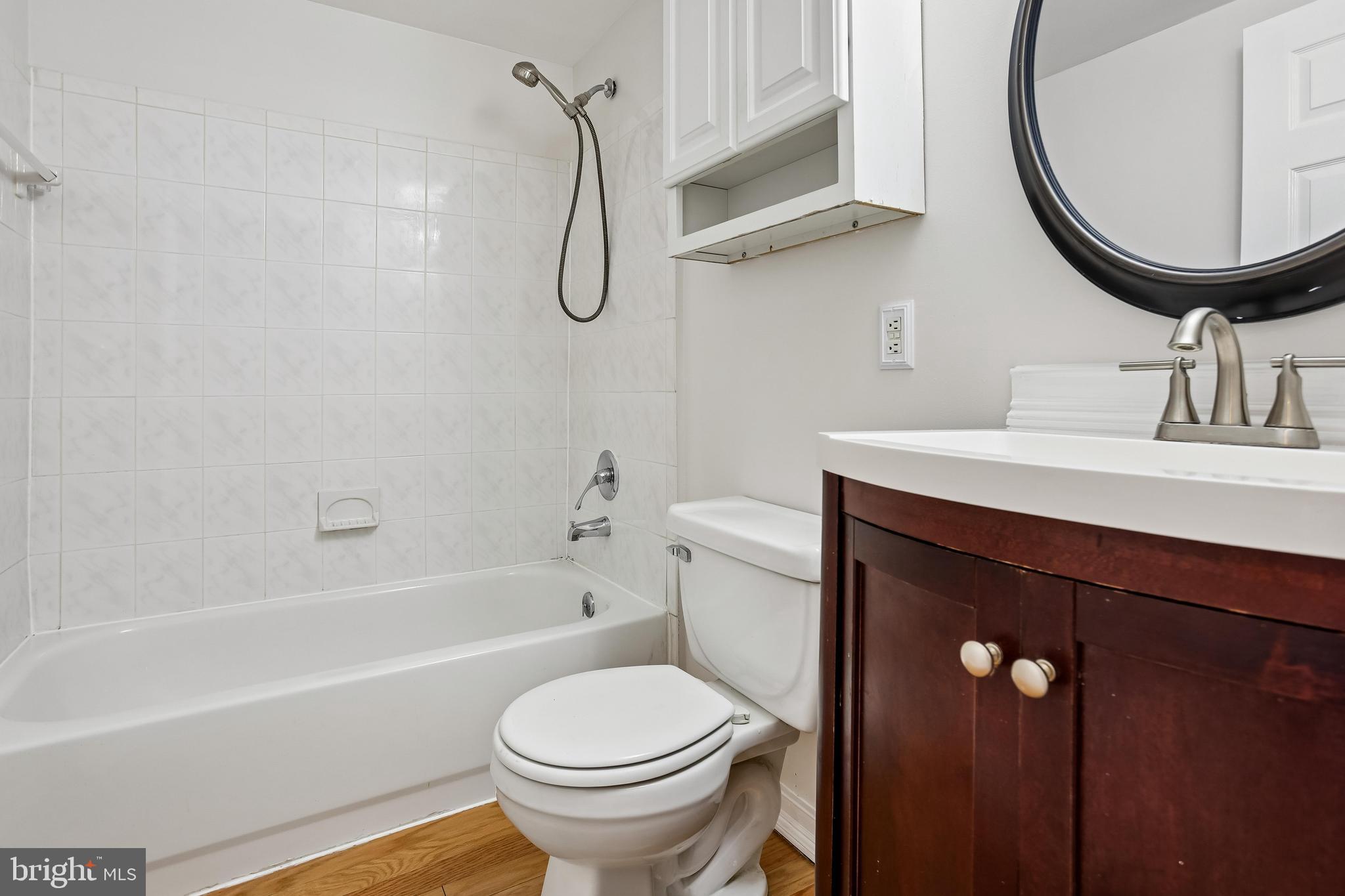 RIVERSIDE - Residential