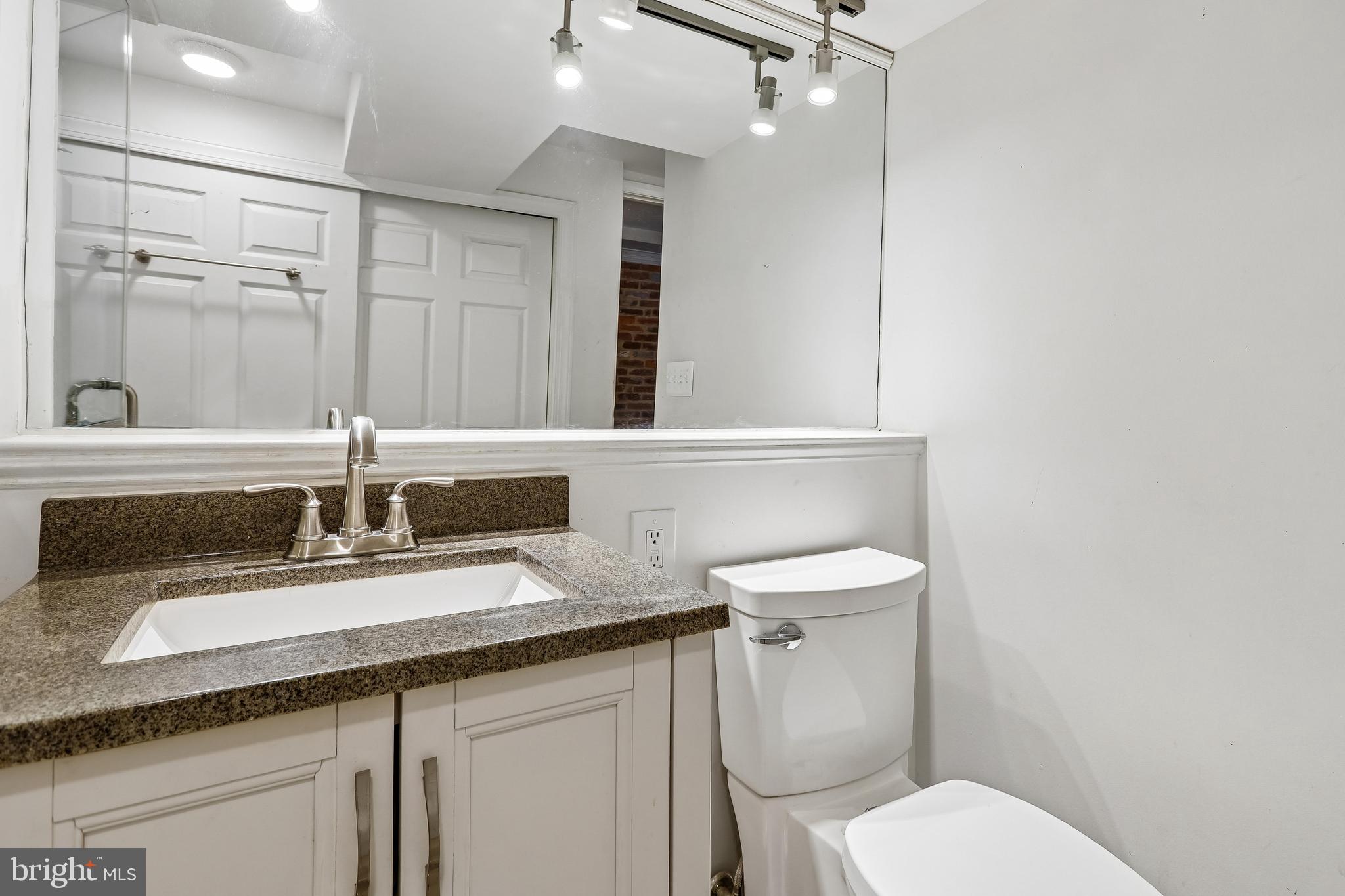 RIVERSIDE - Residential