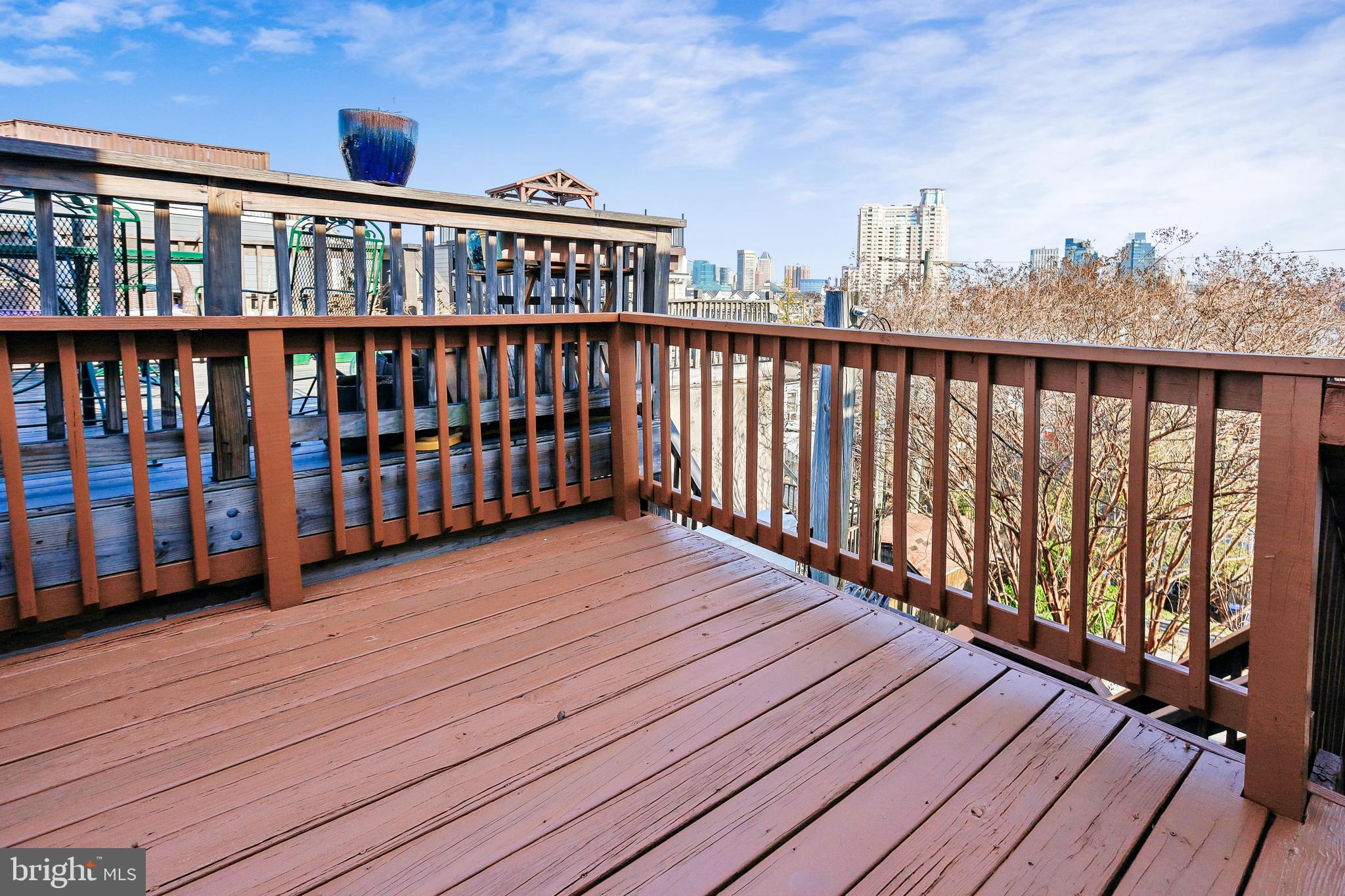 RIVERSIDE - Residential