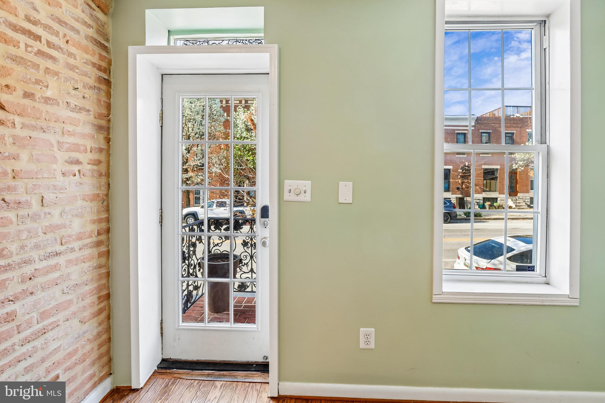 RIVERSIDE - Residential