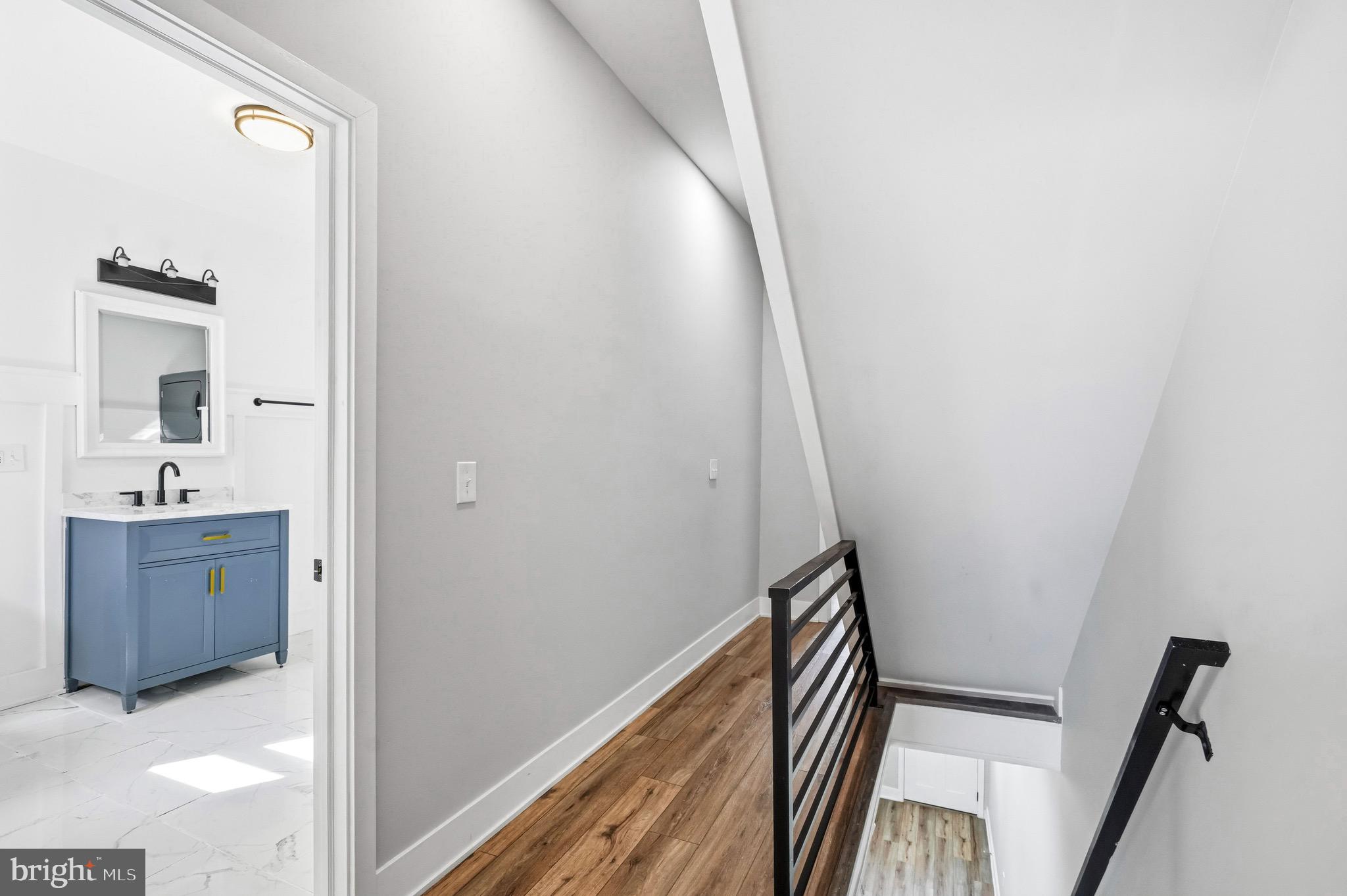 PORT RICHMOND - Residential