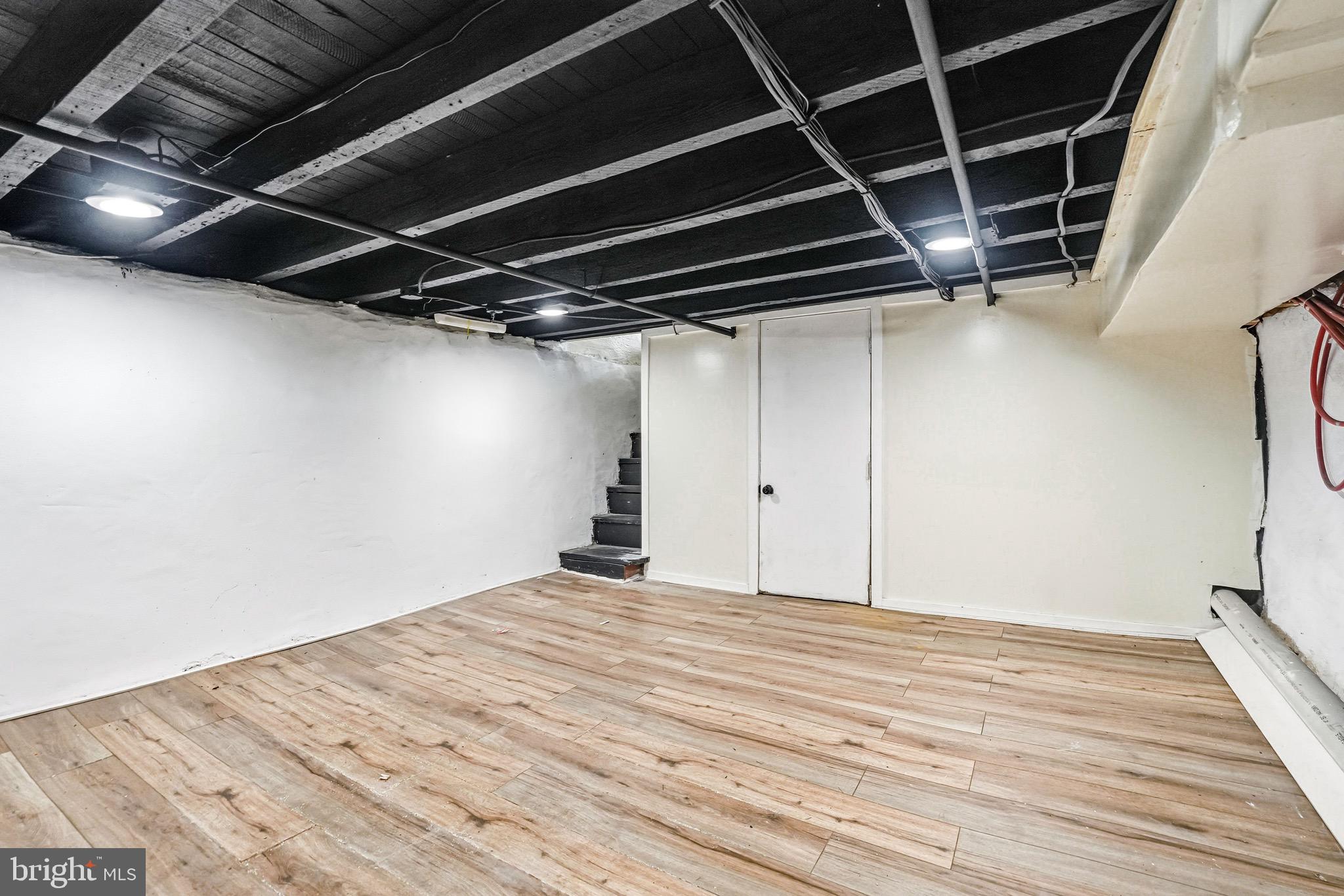 PORT RICHMOND - Residential