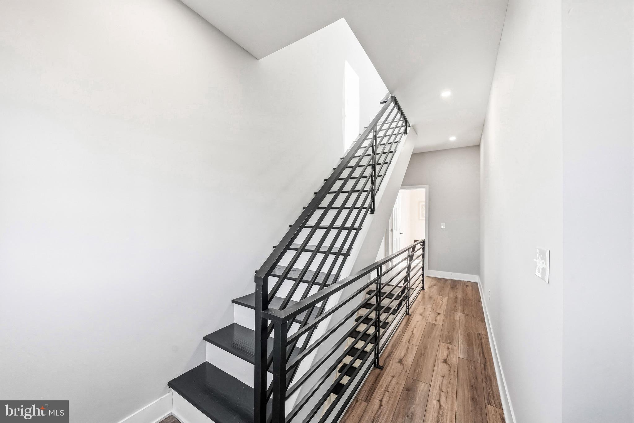 PORT RICHMOND - Residential