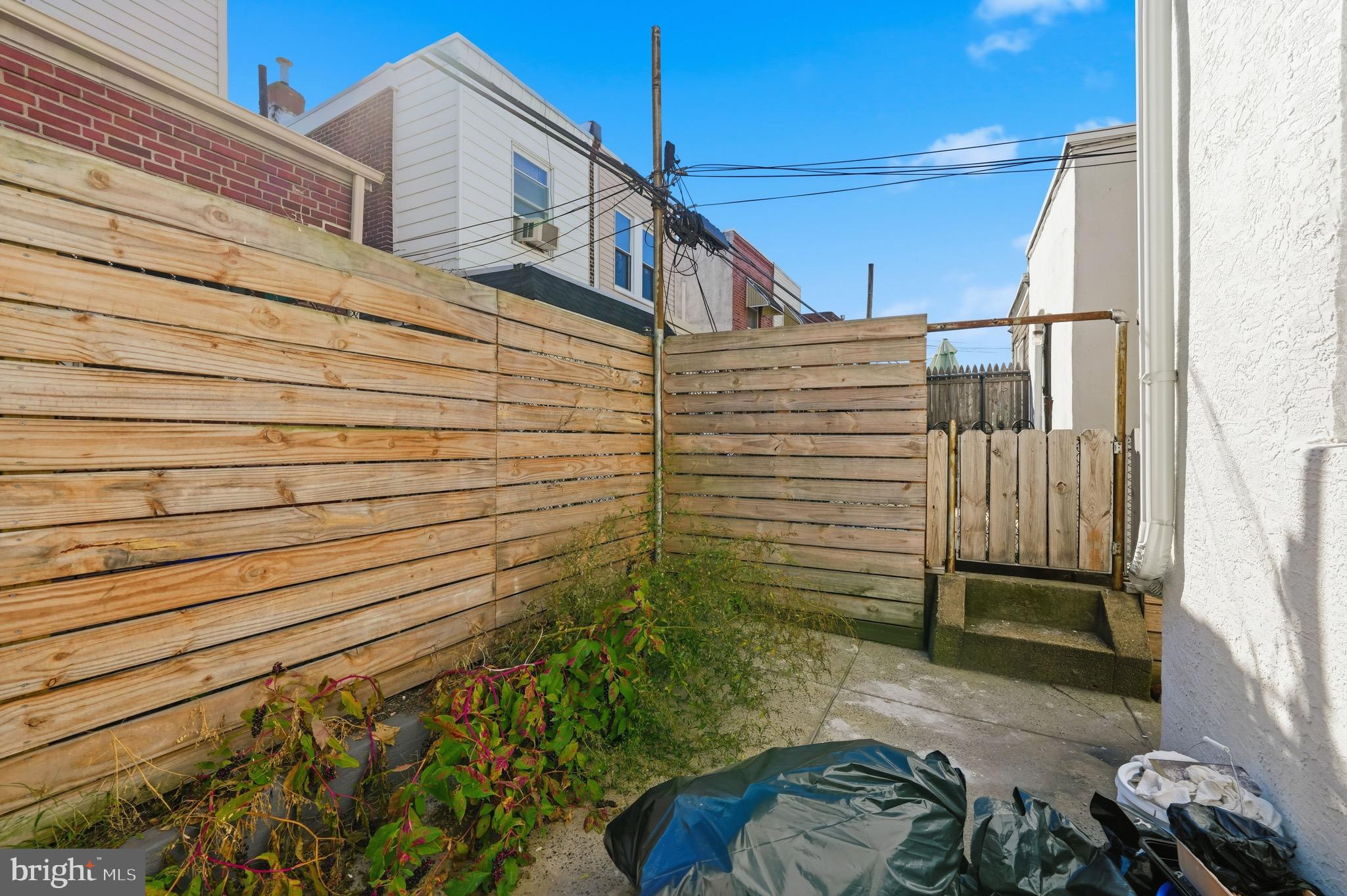 PORT RICHMOND - Residential