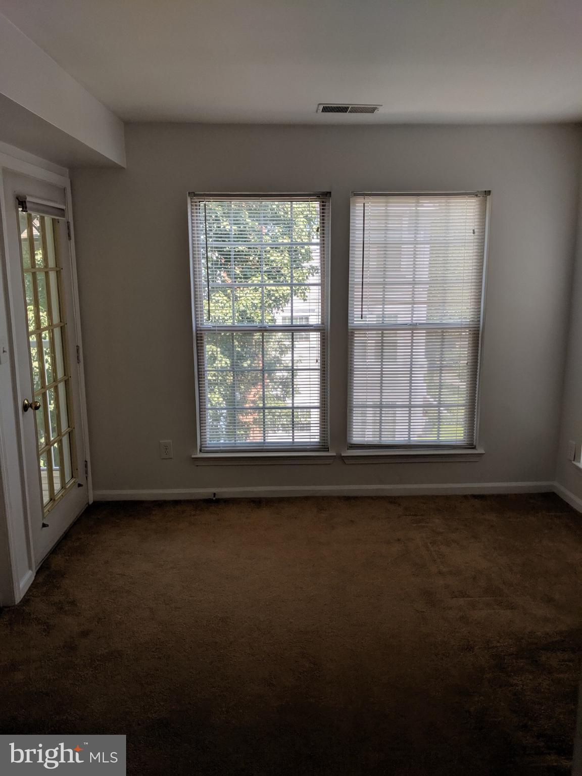 SILVERBROOK FARMS - Residential