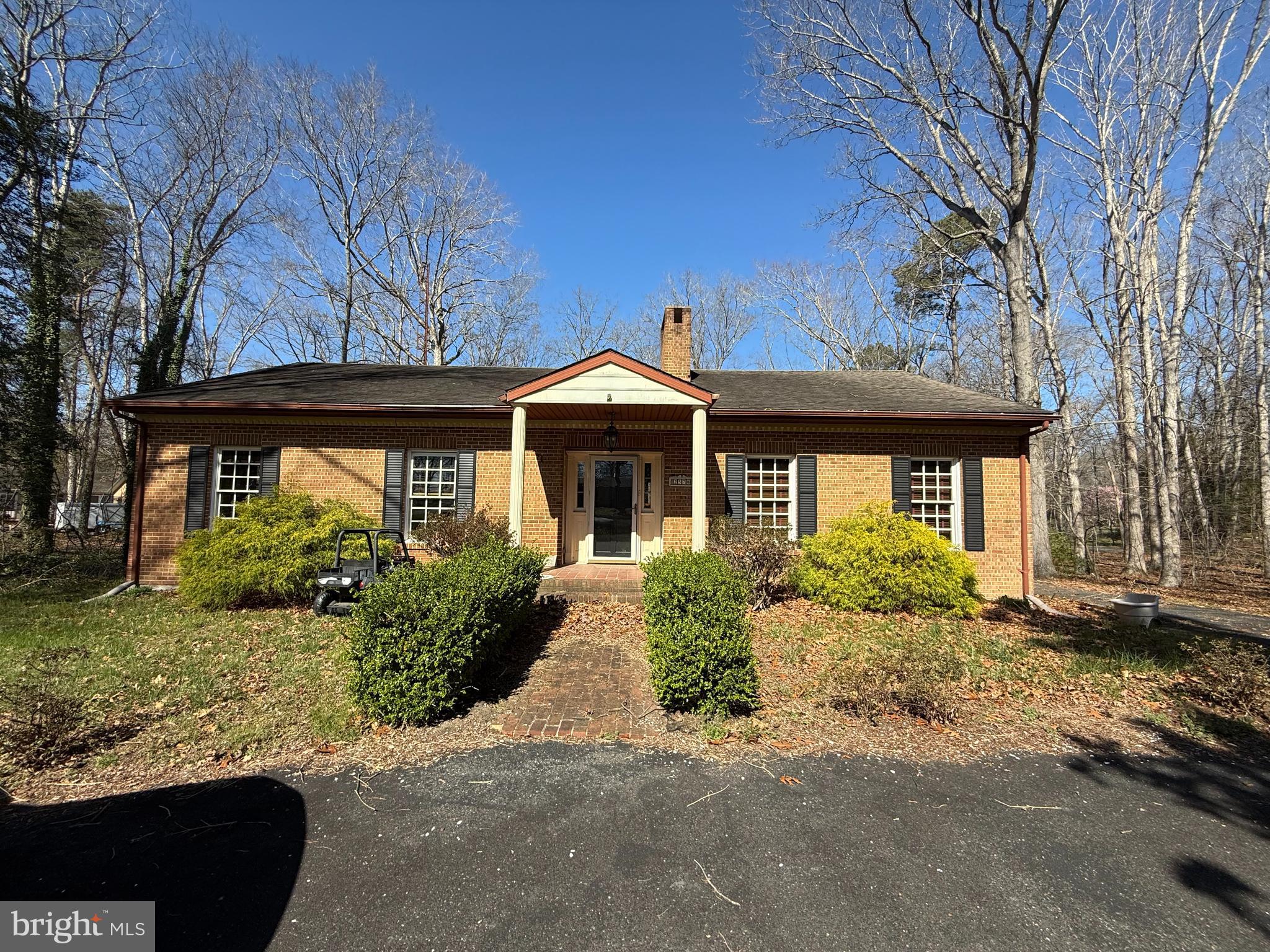 MEADOWBROOK - Residential