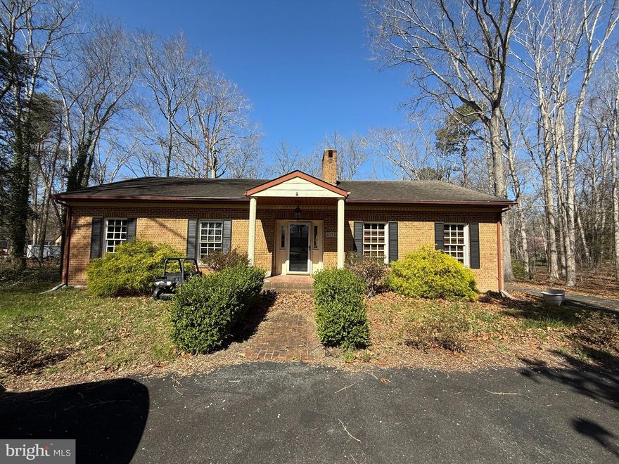 Opportunity is knocking at 2578 Hilltop Road in Federalsburg, MD 🔨🏡

This home is ready for a full makeover and is perfect for investors, flippers, or anyone looking to bring a vision to life. A pipe burst while the home was unoccupied and went unnoticed for some time, resulting in interior damage—so this is not your average cosmetic project.

But with the right eye and renovation, this property has the potential to be transformed into something truly beautiful. Whether you’re looking to renovate and resell, create a rental, or design your own custom space, the possibilities here are endless.

If you’re not afraid of a project and can see the potential… this could be the one 👀

This home is being sold strictly as-is.