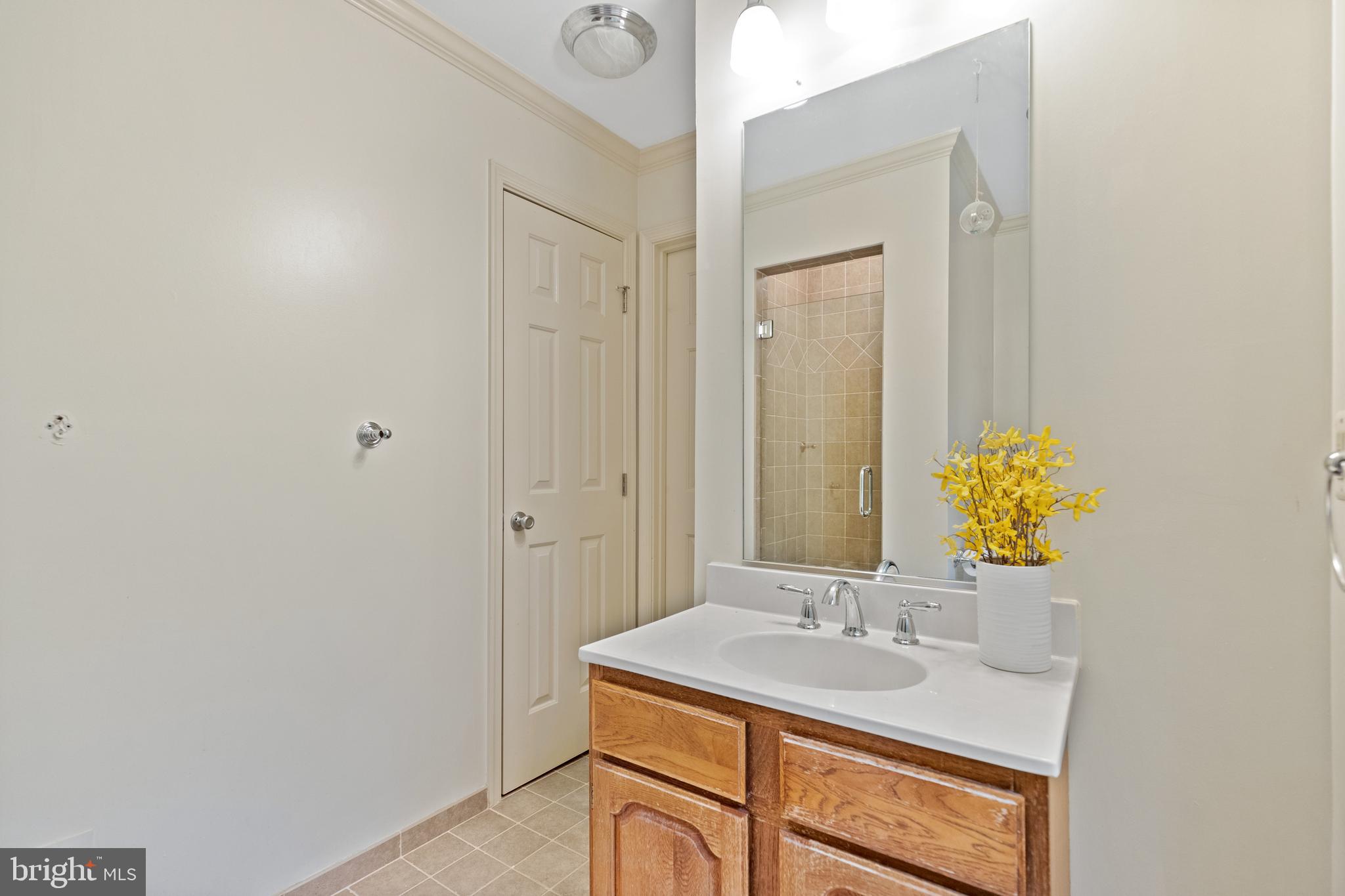 EATON PARK - Residential