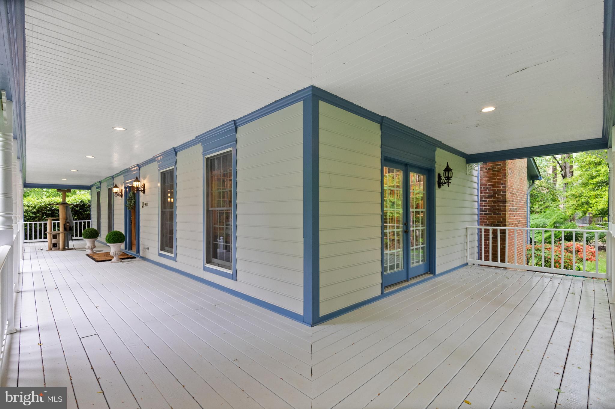 EATON PARK - Residential