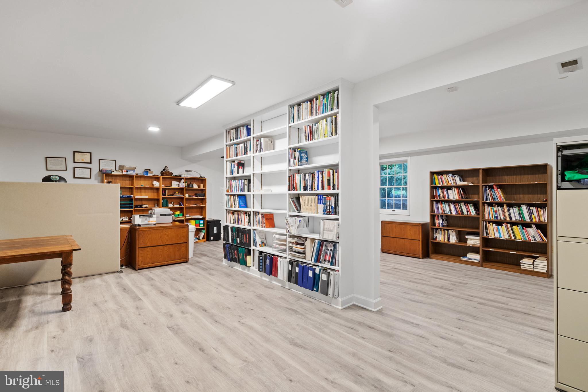 EATON PARK - Residential