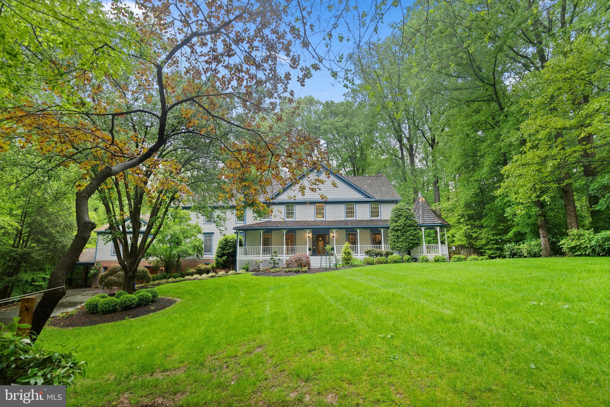 EATON PARK - Residential