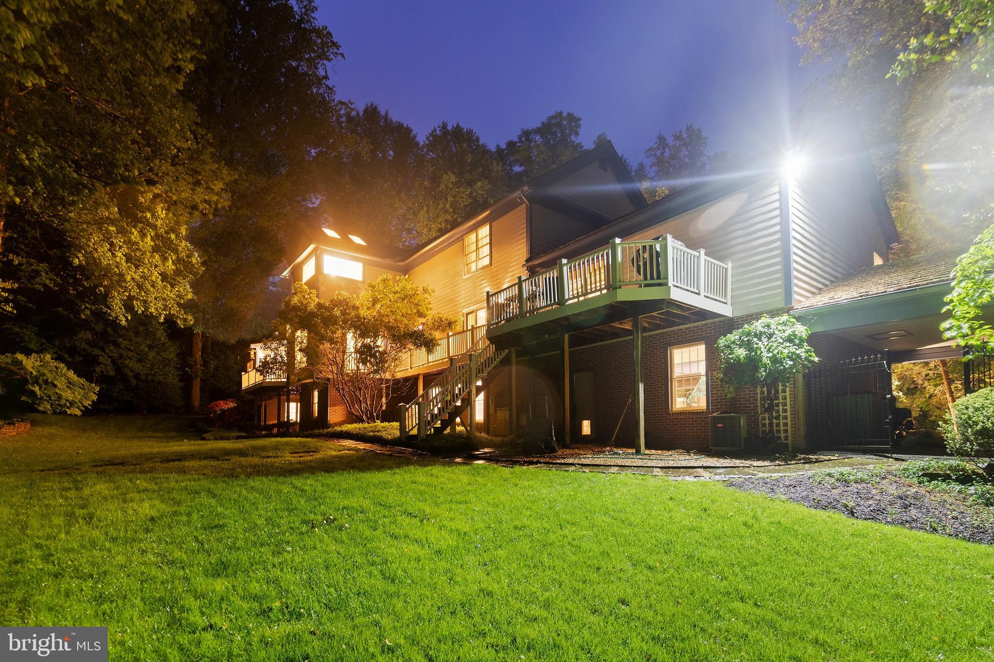 EATON PARK - Residential