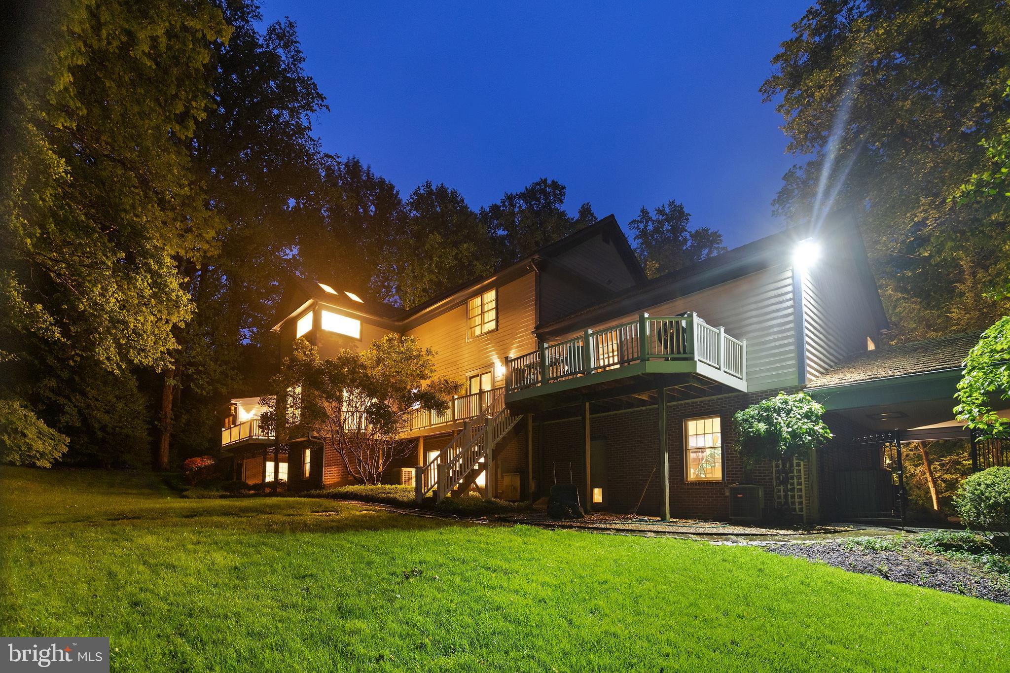 EATON PARK - Residential