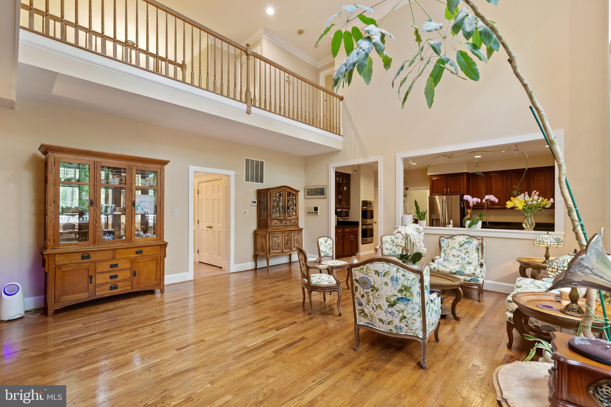 EATON PARK - Residential