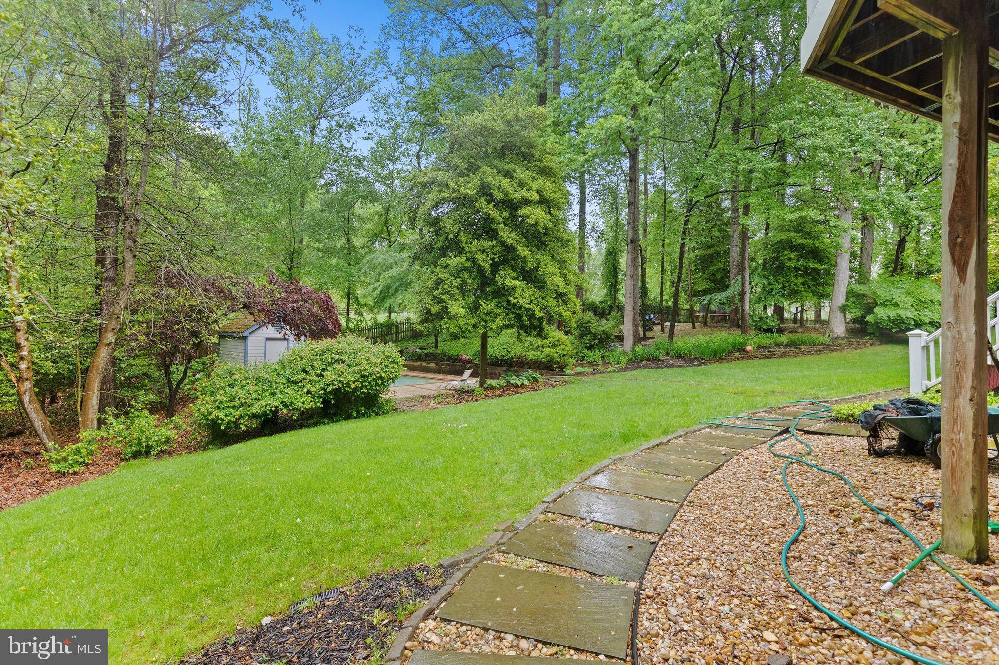 EATON PARK - Residential