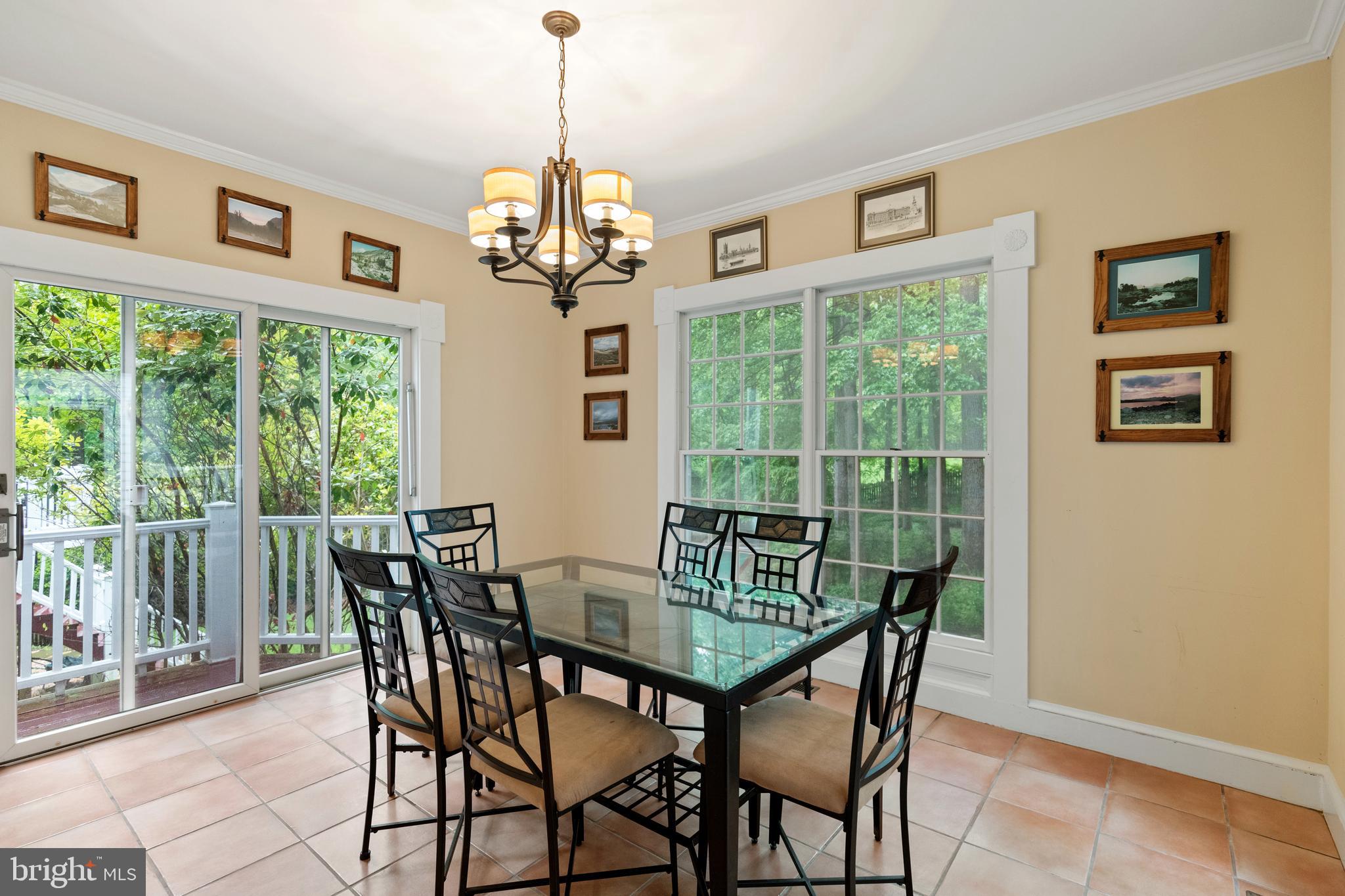 EATON PARK - Residential