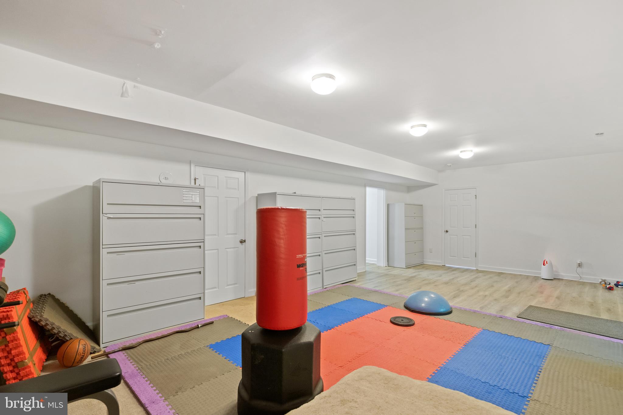 EATON PARK - Residential