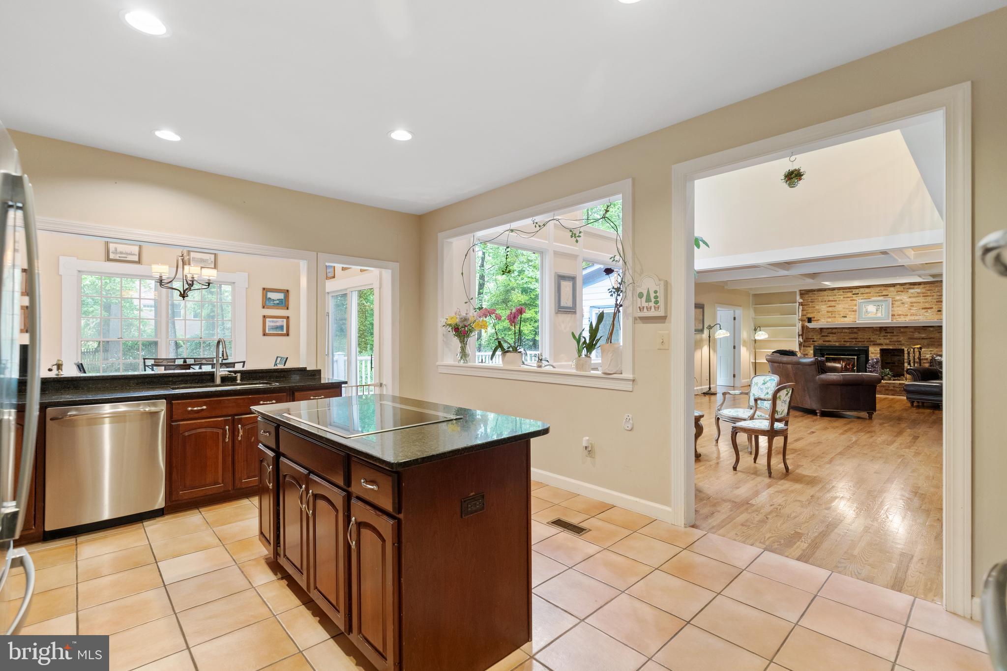 EATON PARK - Residential