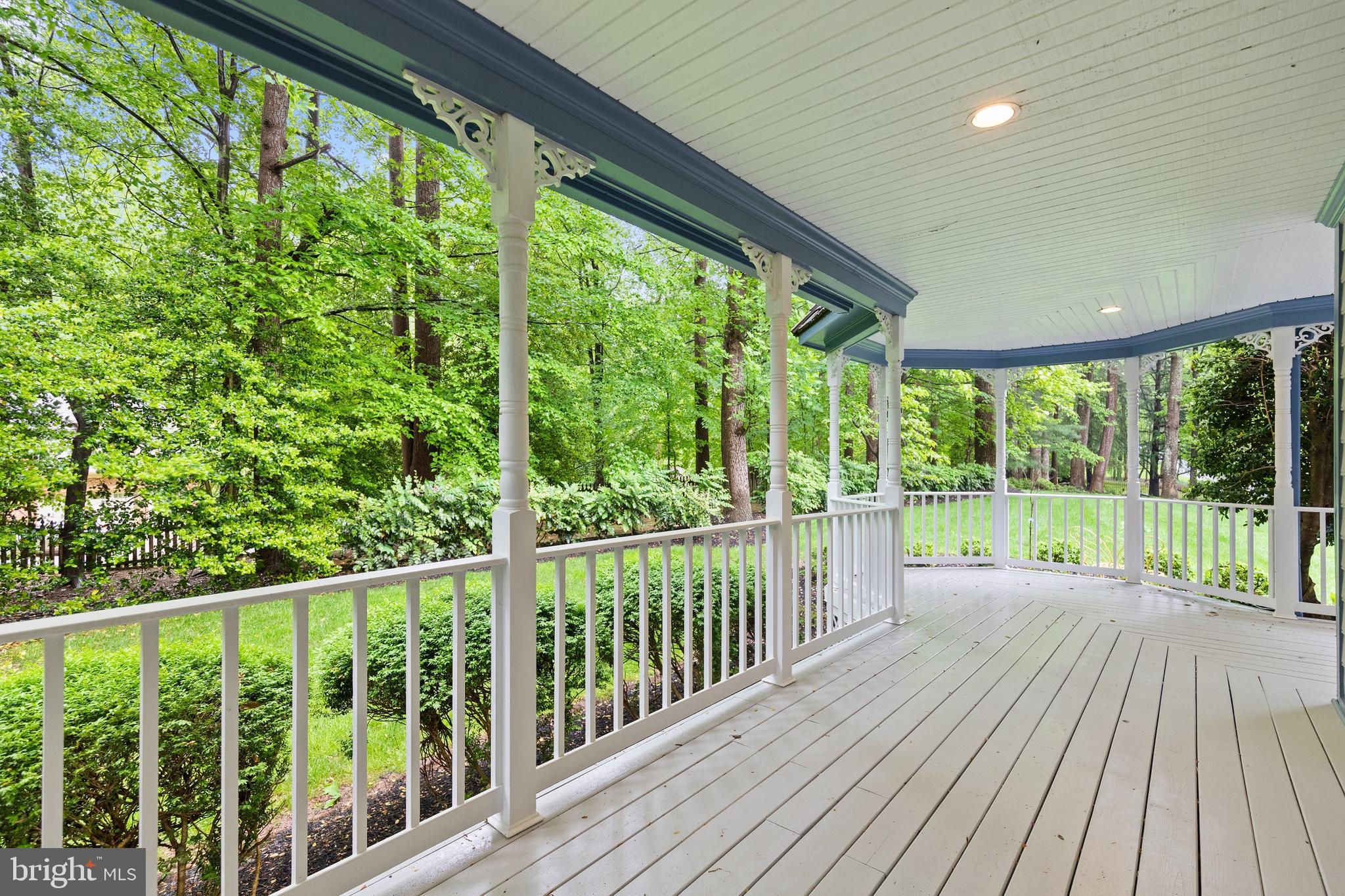 EATON PARK - Residential