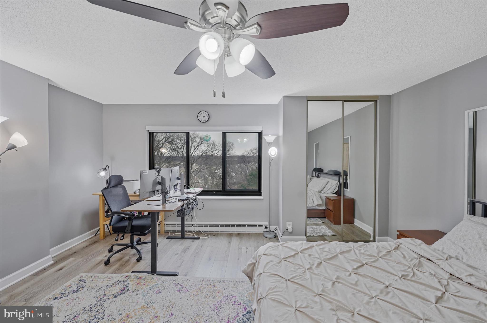 WATERGATE AT LANDMARK - Residential