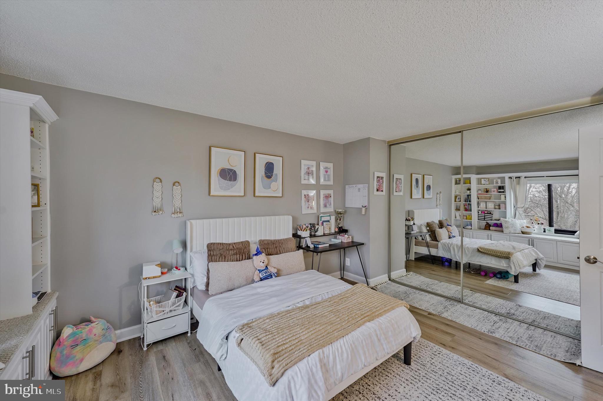 WATERGATE AT LANDMARK - Residential