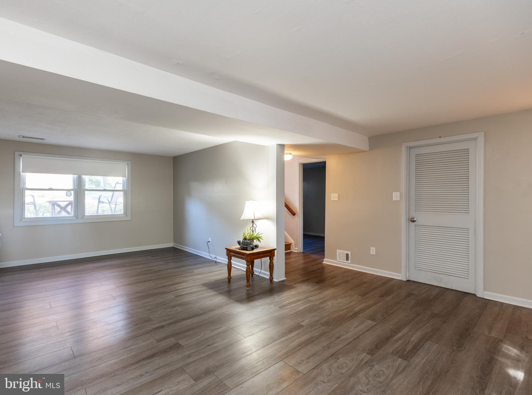 HIDDEN VALLEY - Residential