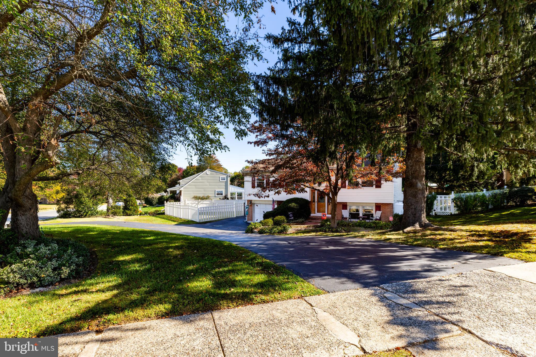 699 CHERRY TREE ROAD