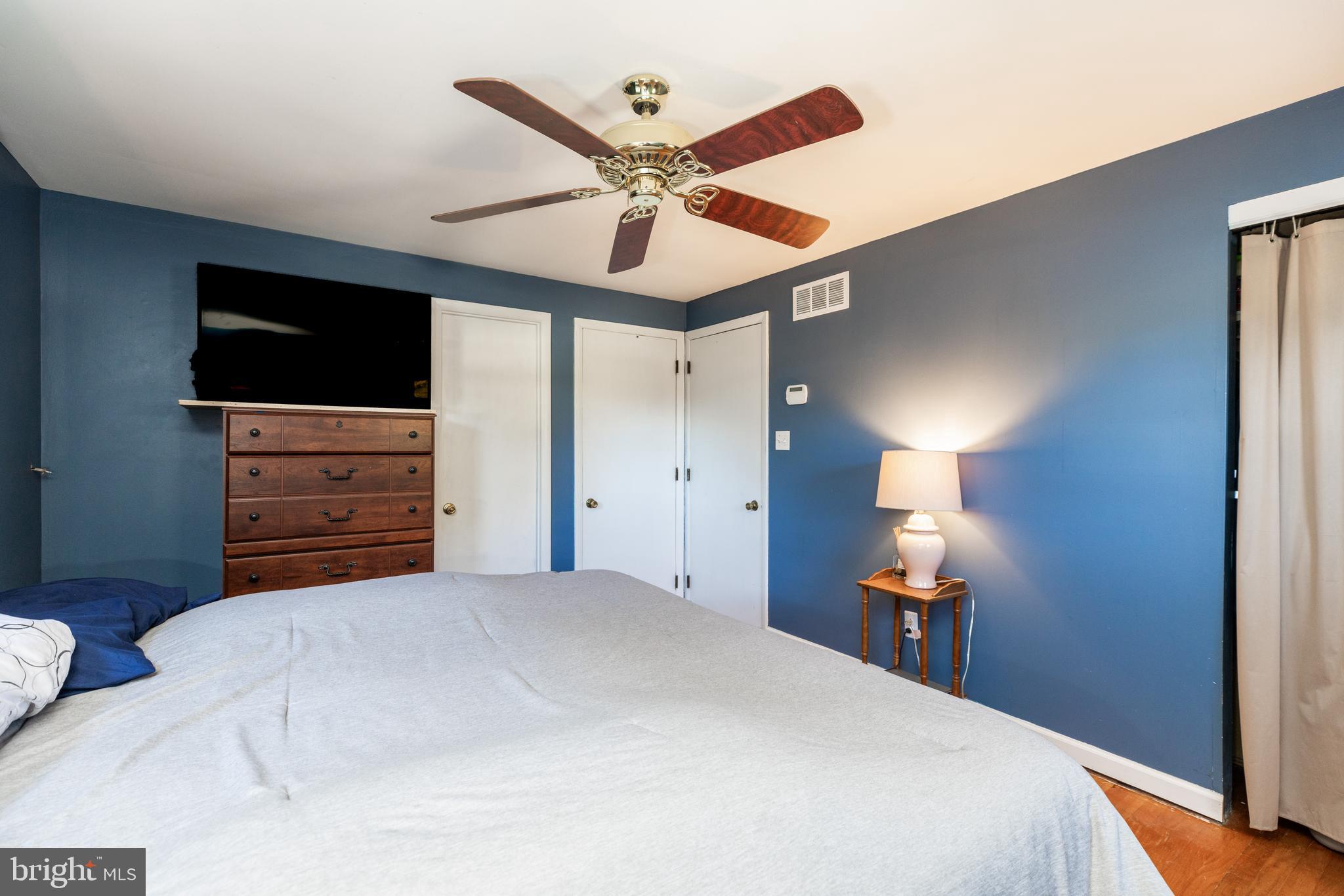 HIDDEN VALLEY - Residential