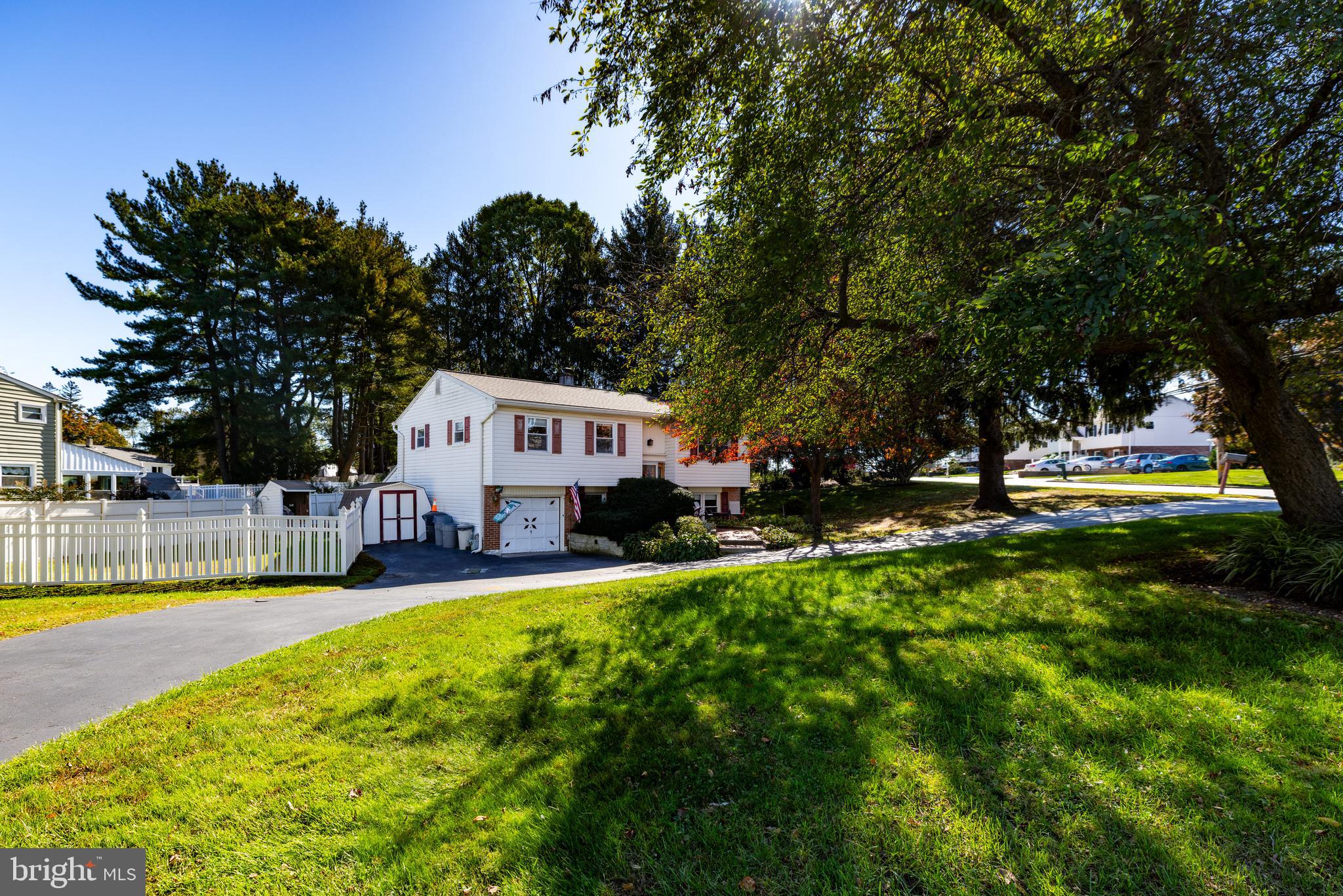 699 CHERRY TREE ROAD