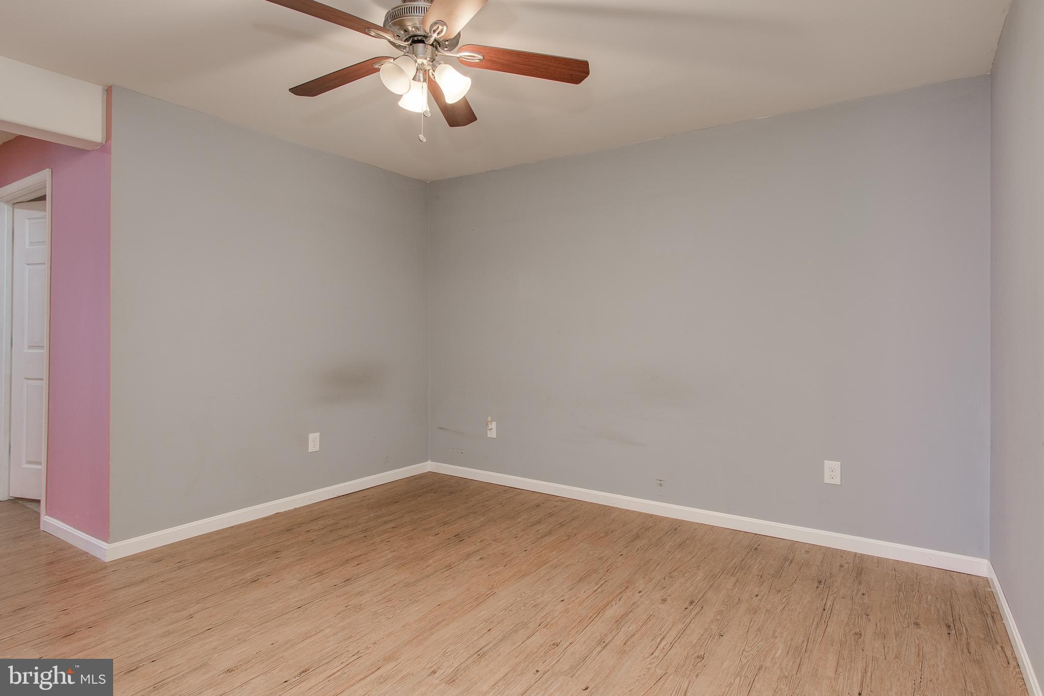 GREENFIELD AT COLLEGIATE ACRES - Residential