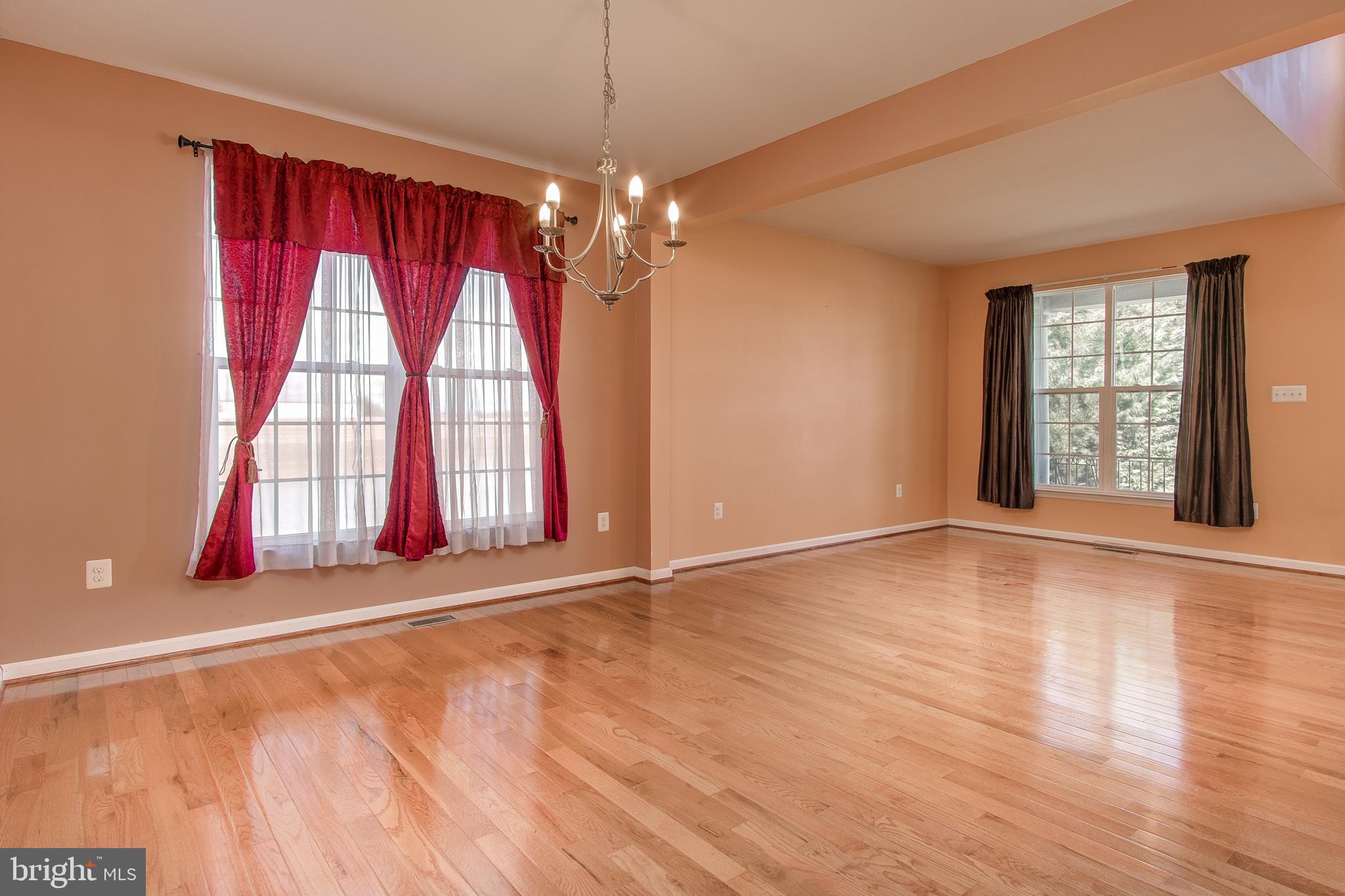 GREENFIELD AT COLLEGIATE ACRES - Residential