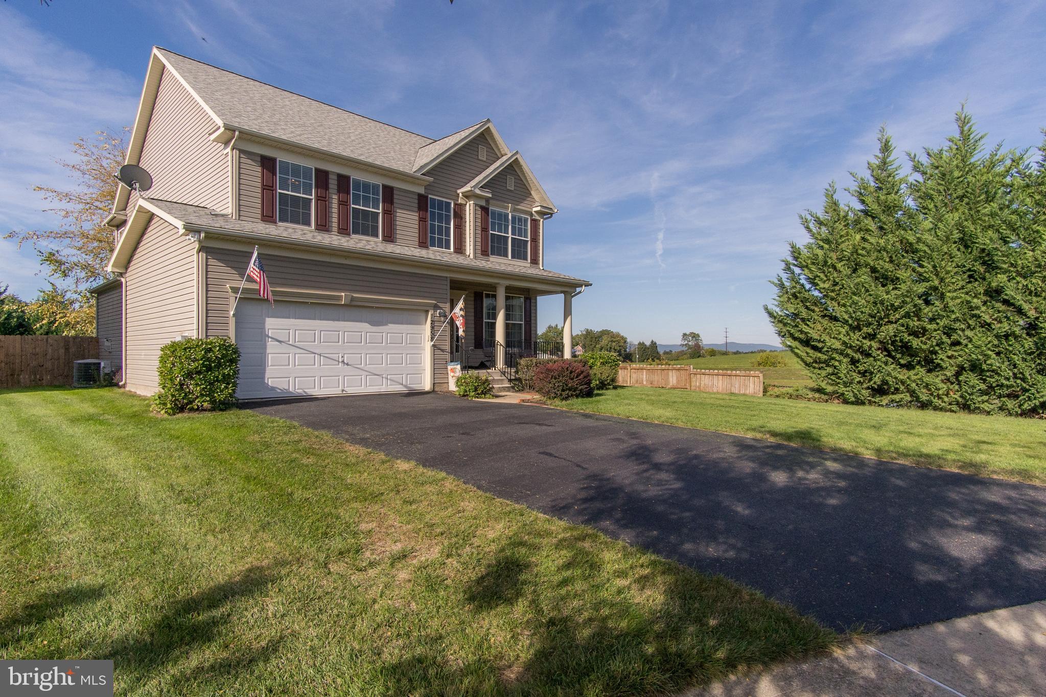 GREENFIELD AT COLLEGIATE ACRES - Residential