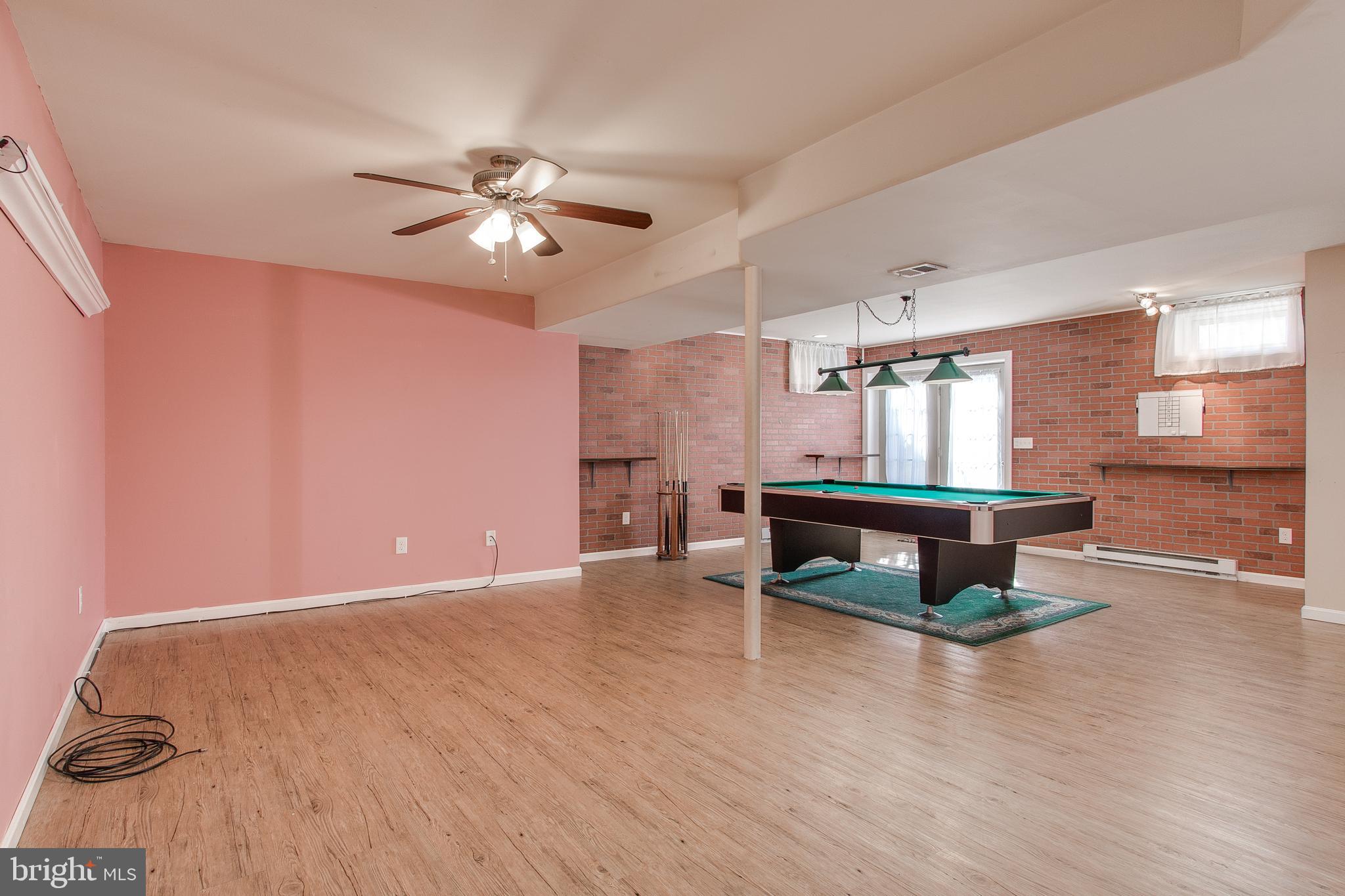 GREENFIELD AT COLLEGIATE ACRES - Residential